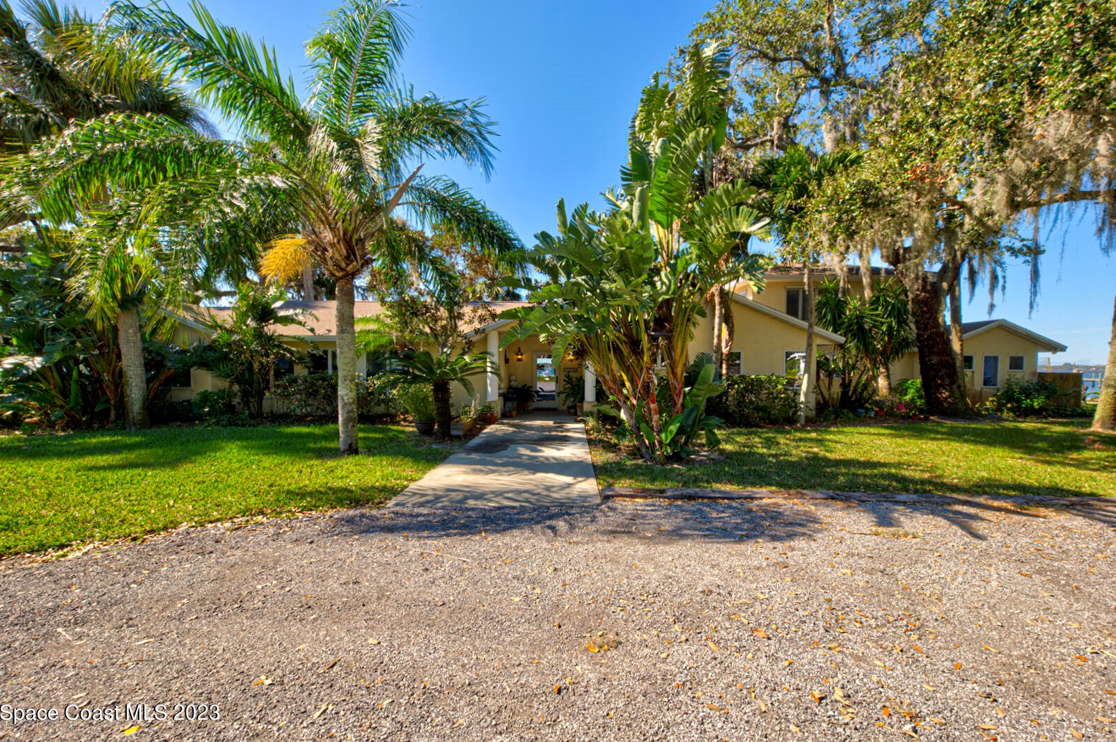 5655 S Tropical Trail, Merritt Island, FL 32952