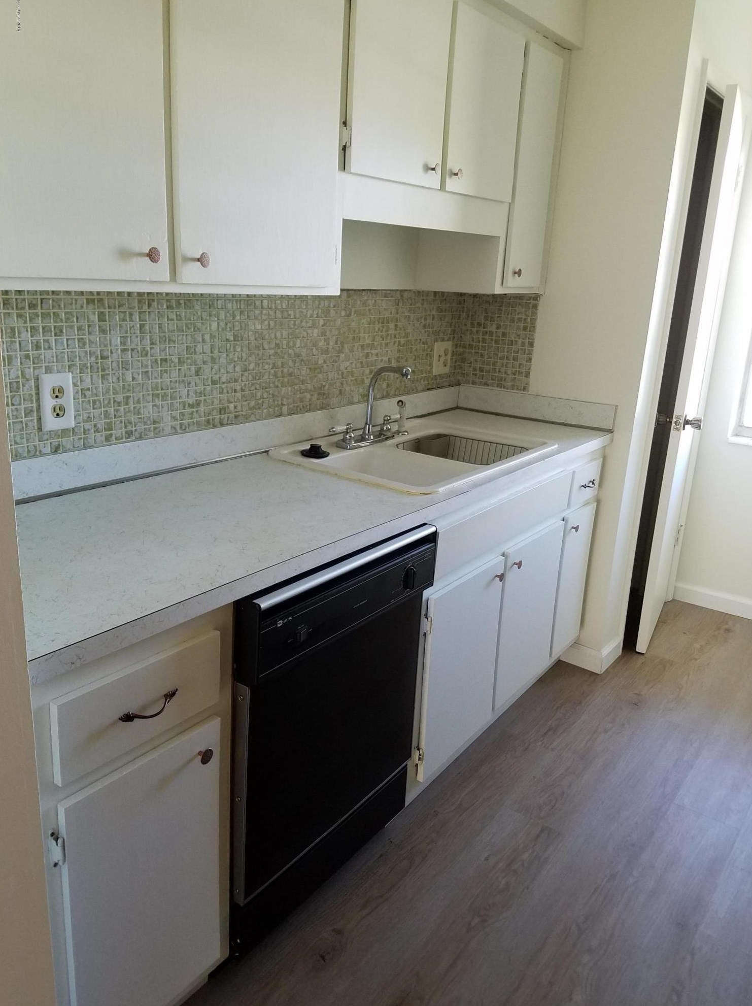 1055 Cheyenne Blvd #9, Melbourne, FL 32937