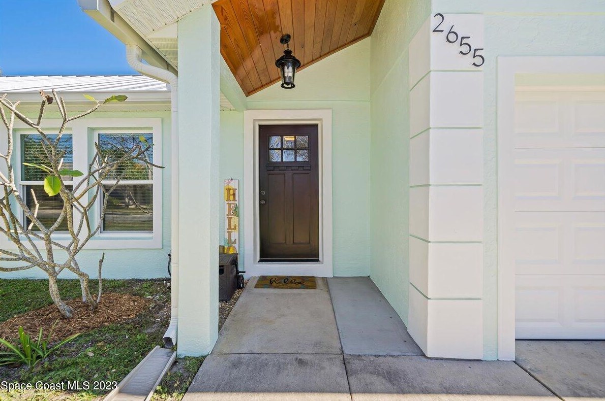2655 Raintree Lake Cir, Merritt Island, FL 32953-2943