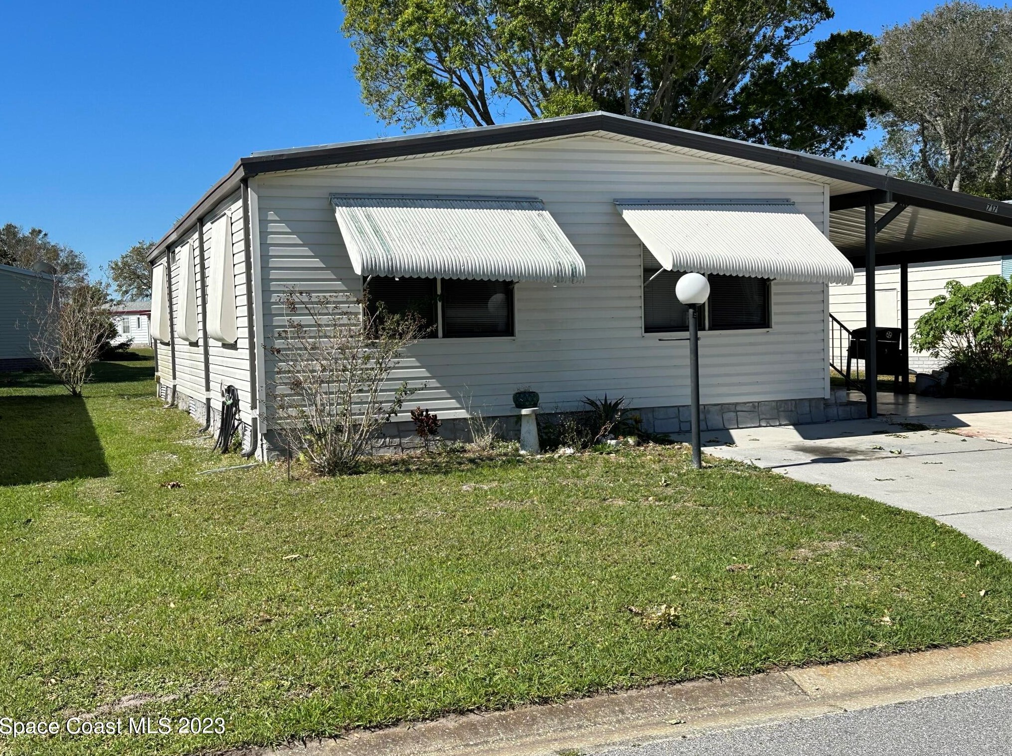 717 Periwinkle Cir, Sebastian, FL 32976