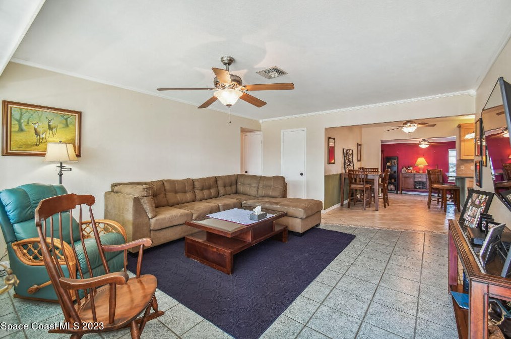 610 Barrett Dr, Merritt Island FL  32952-5885 exterior