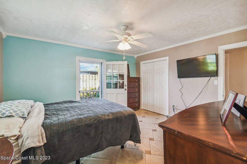 610 Barrett Dr, Merritt Island FL  32952-5885 exterior