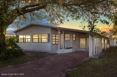 439 Royal Tern Dr, Sebastian, FL 32976