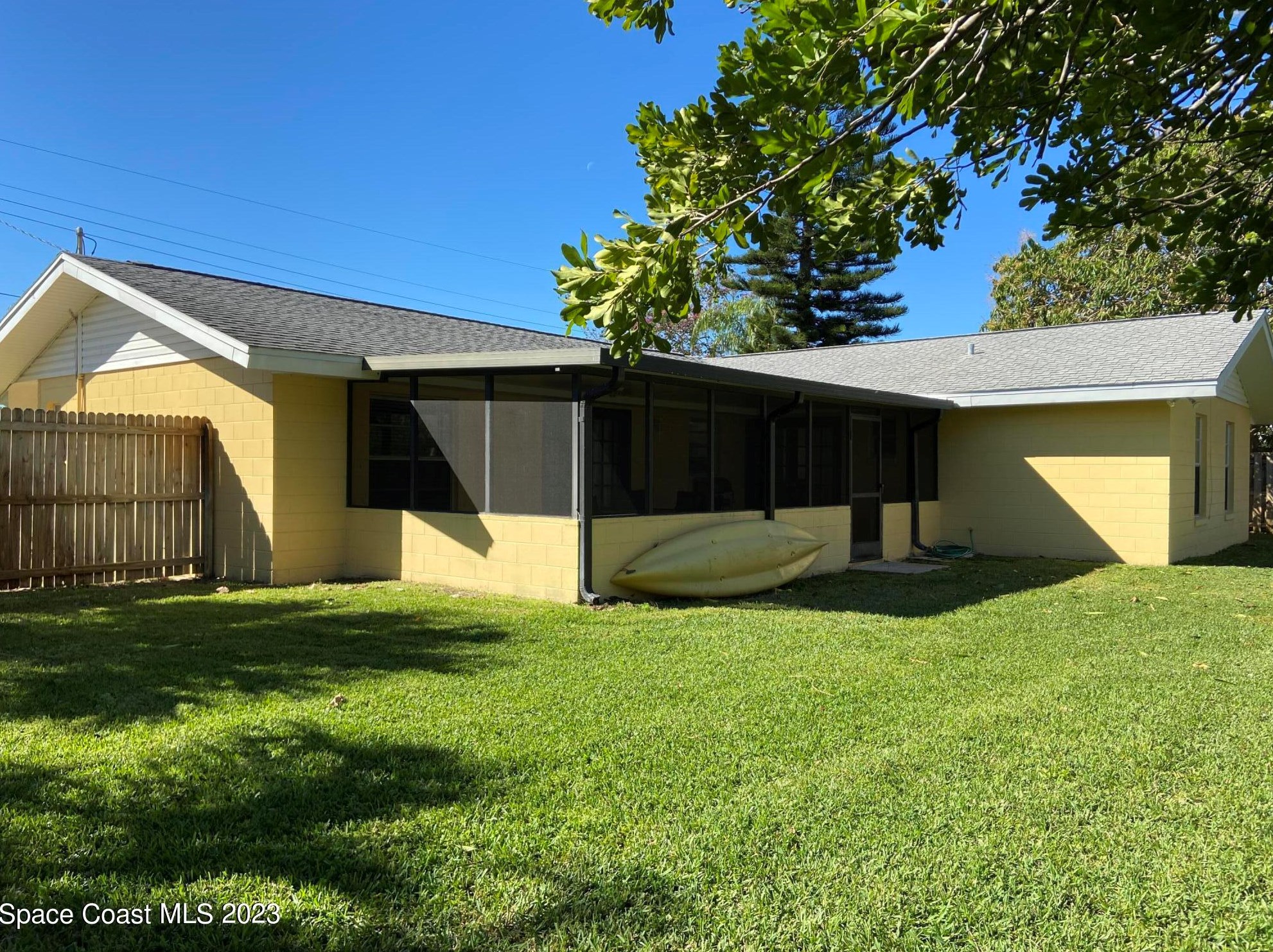 1784 Merrimac Dr, Merritt Island, FL 32952-2668