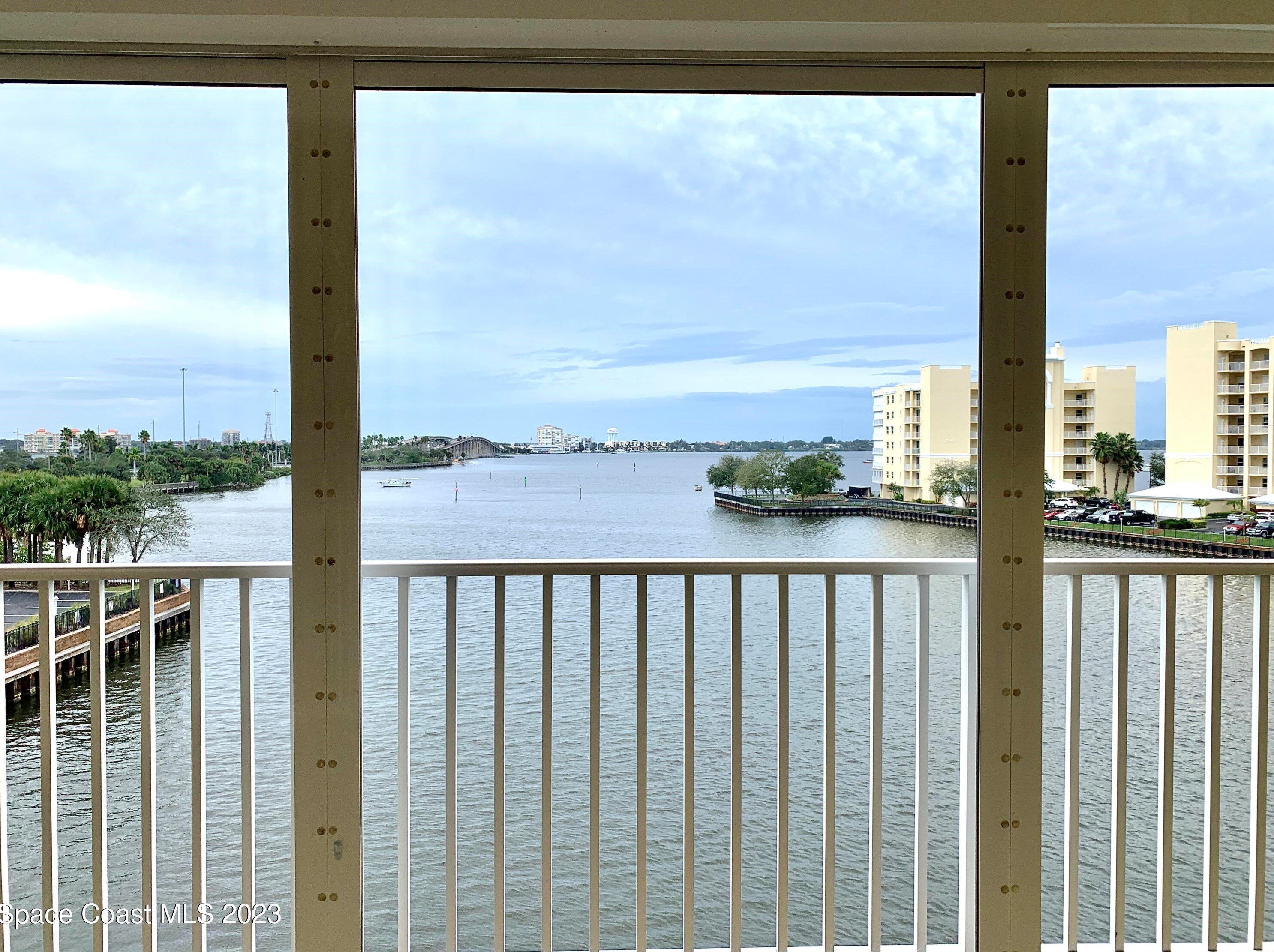 134 Starboard Ln Apt 303, Merritt Island, FL 32953