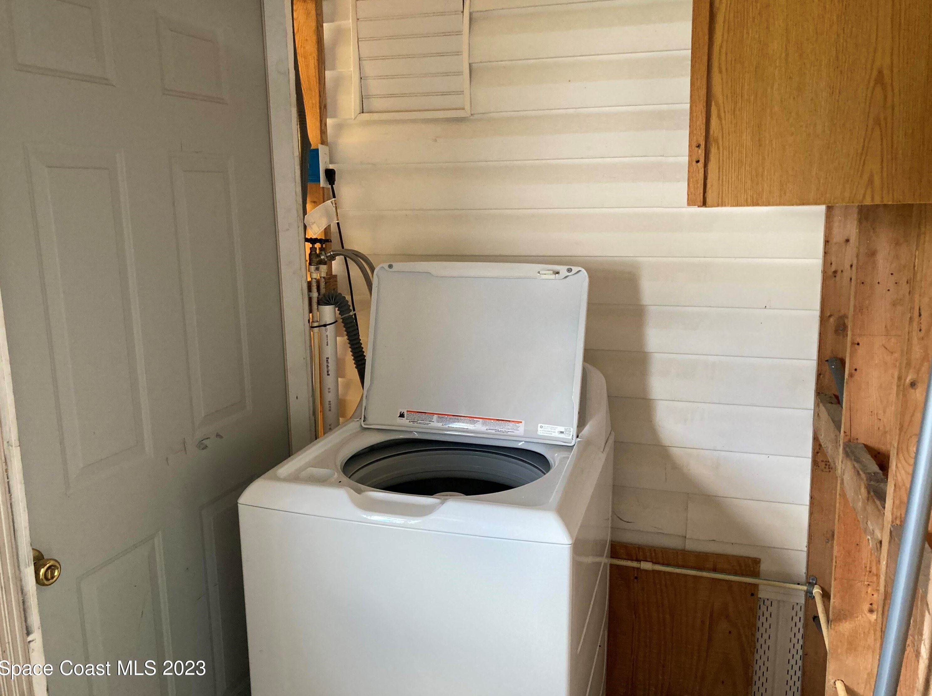 1183 Center Ln, Melbourne FL  32907-2105 exterior