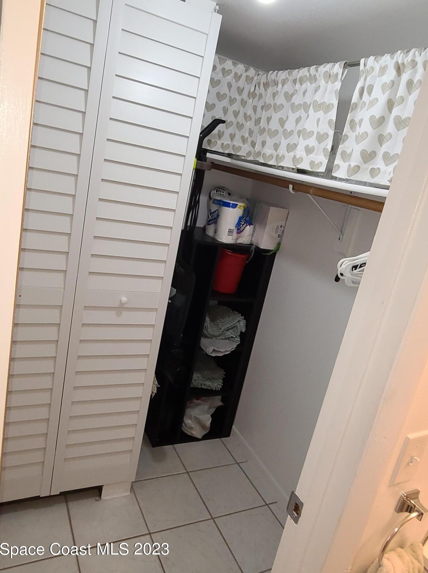 150 San Juan Cir, Melbourne FL 32935-5457 exterior