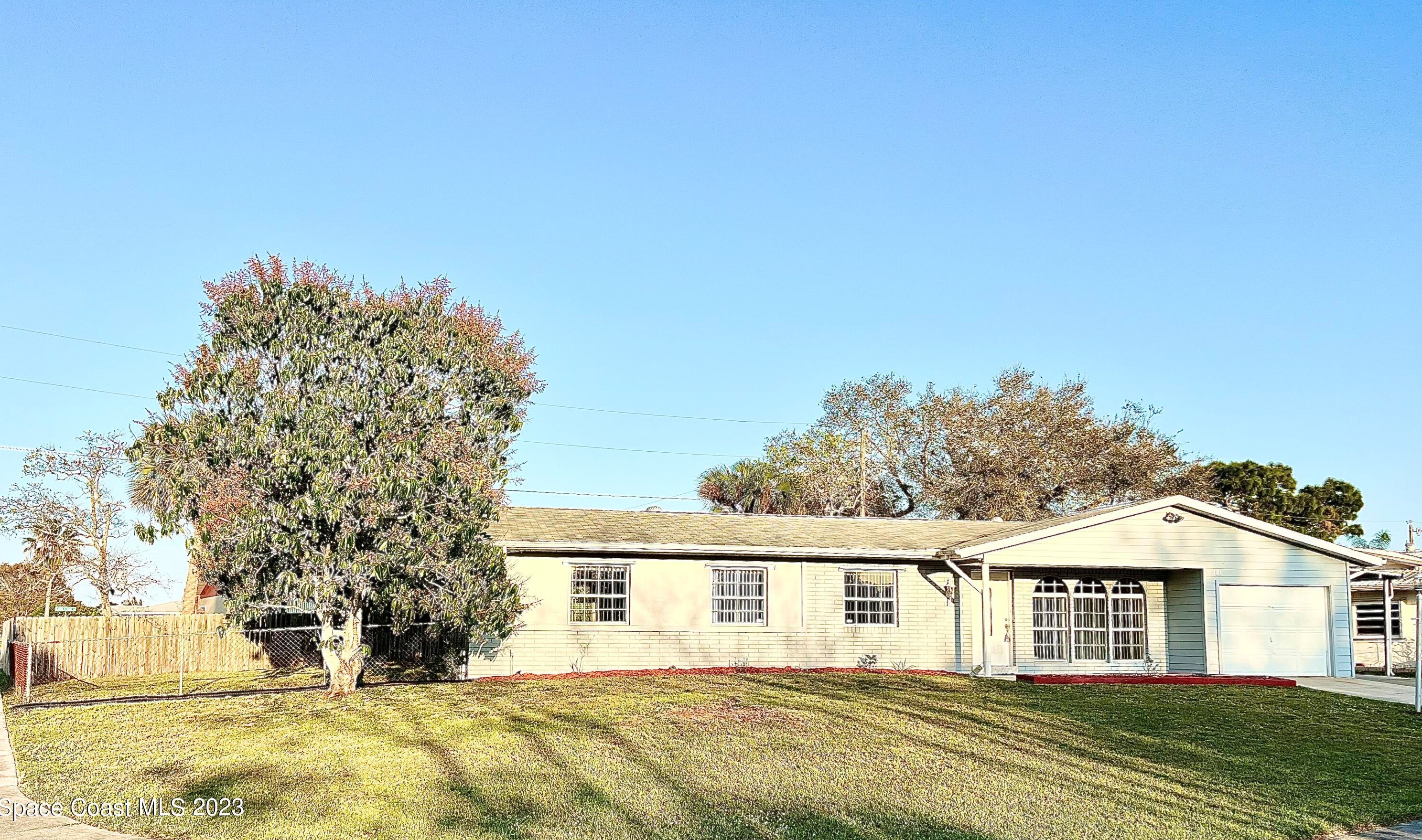 781 Burman Ln Ne, Melbourne, FL 32905