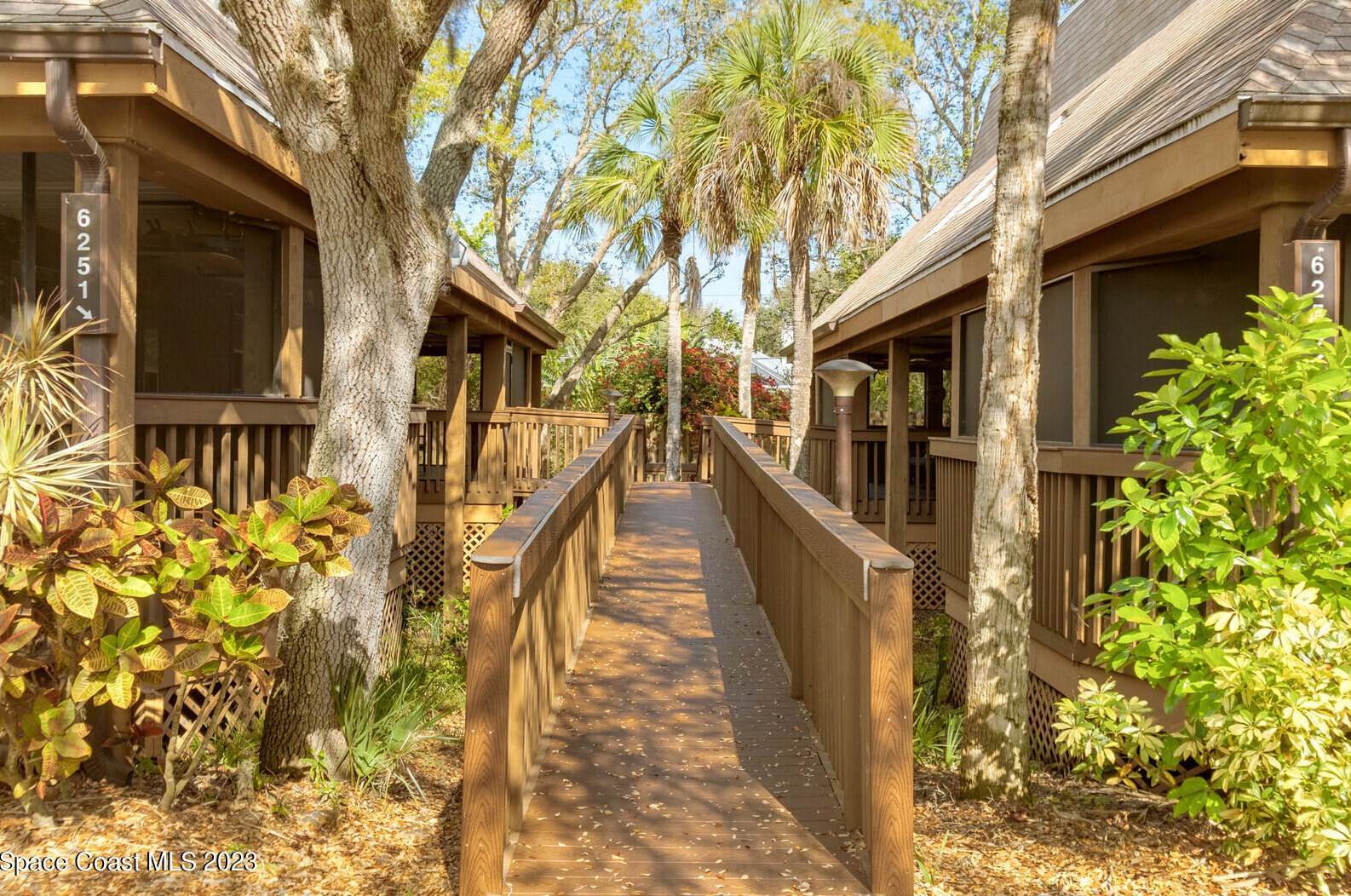 6255 Treetop Dr, Melbourne, FL 32951-3795