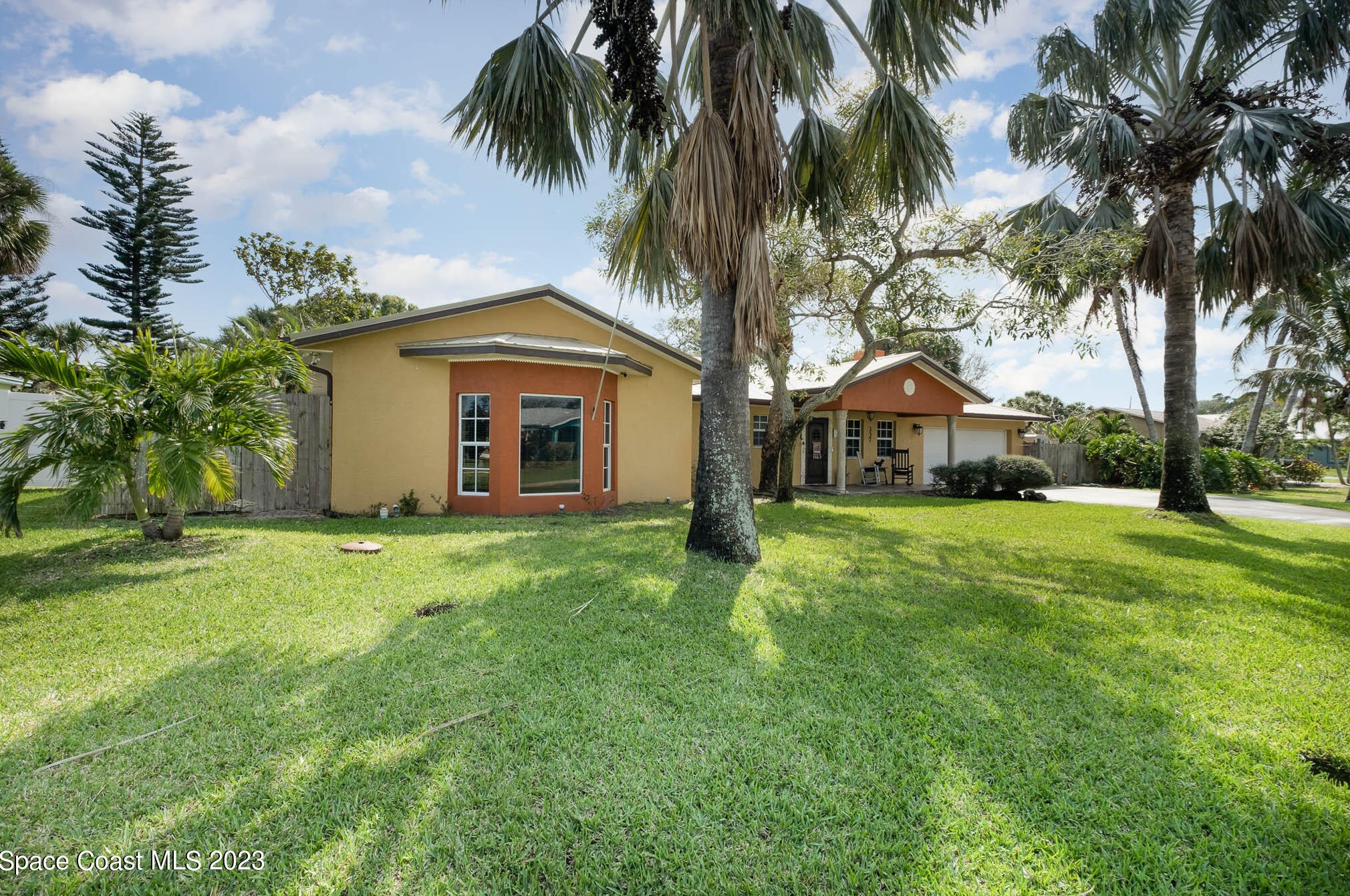 337 Michigan Ave, Melbourne, FL 32903-4217