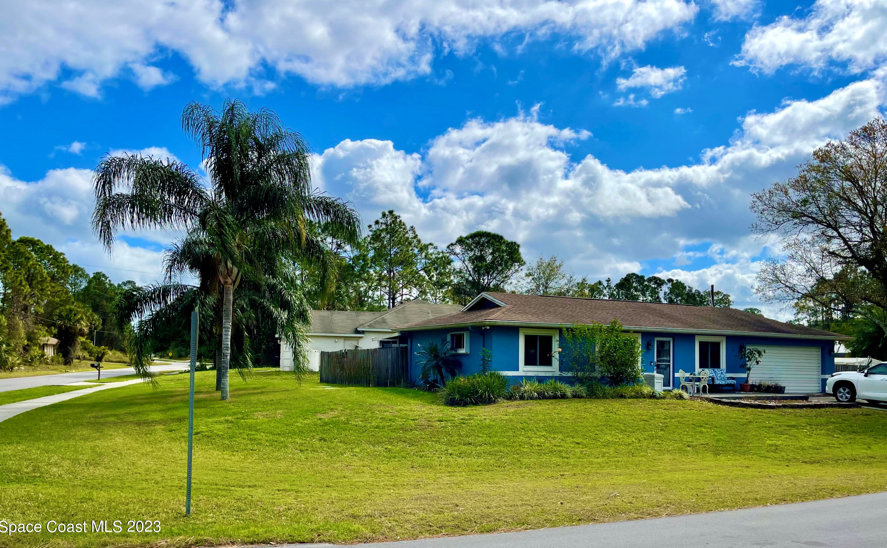 501 Birch Ave, Melbourne, FL 32908-1834