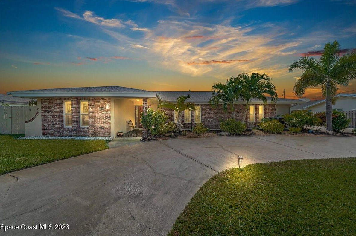409 Driftwood Ave, Melbourne, FL 32951-2613