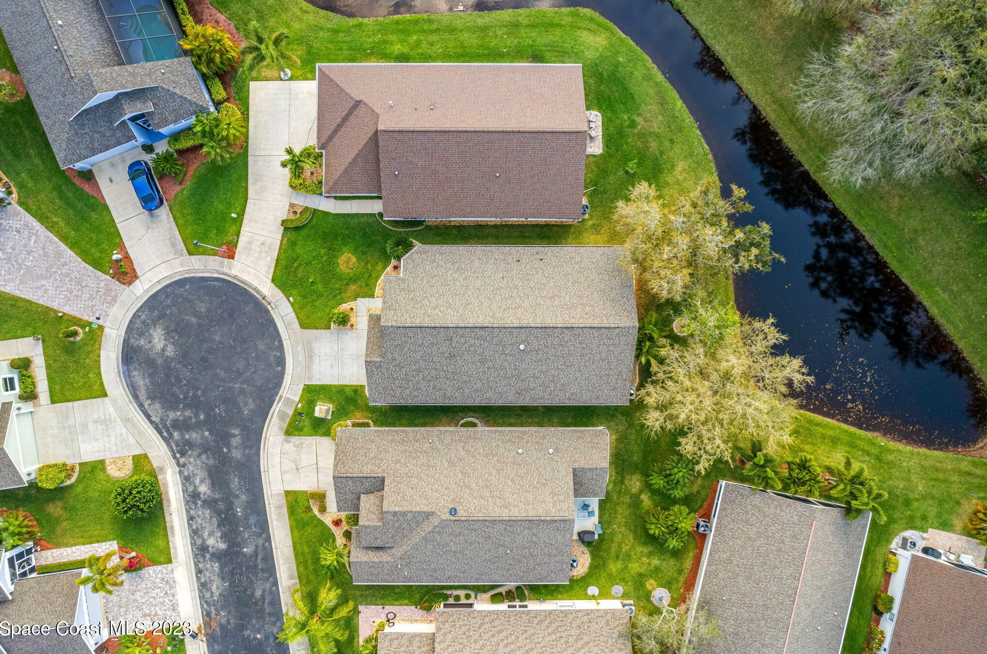 684 Naples Ct, Melbourne, FL 32904-7568