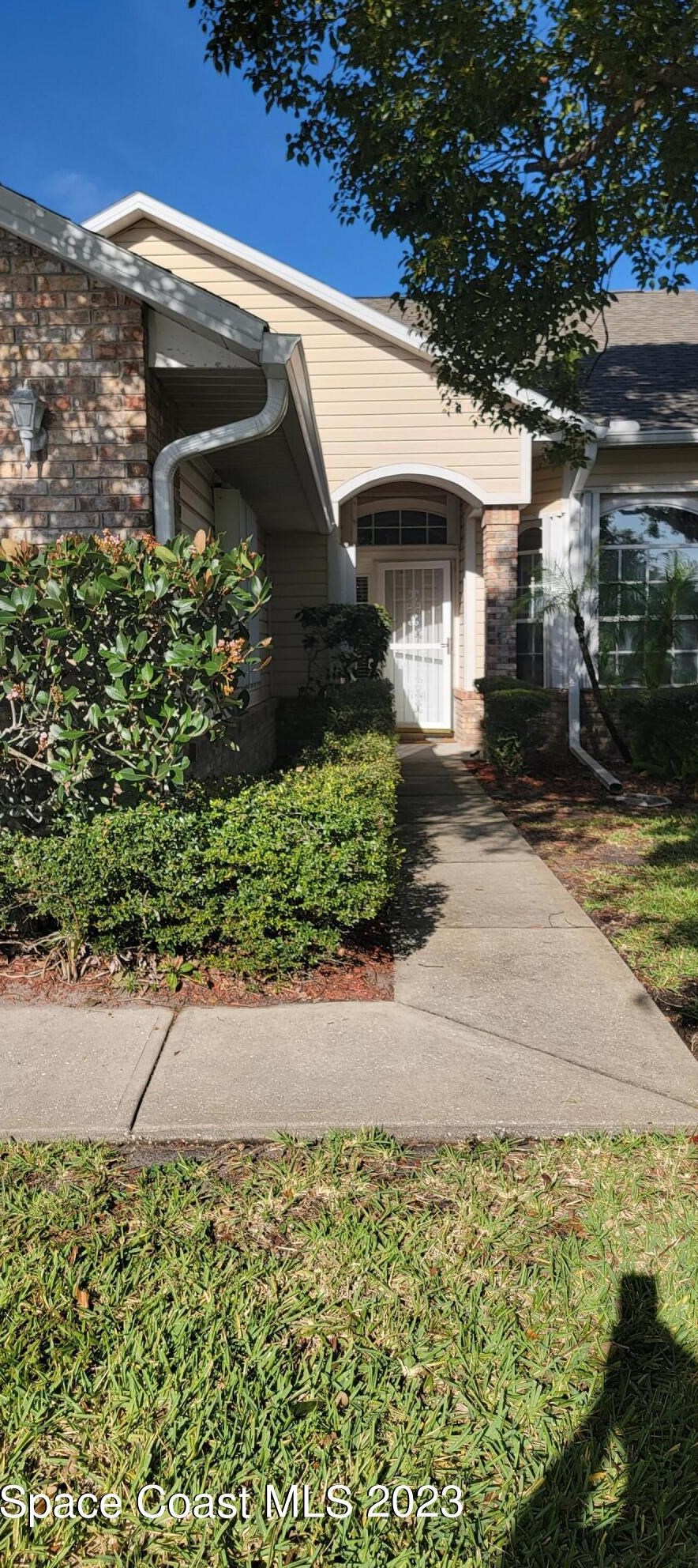 464 Prestwick Ct, Melbourne, FL 32940