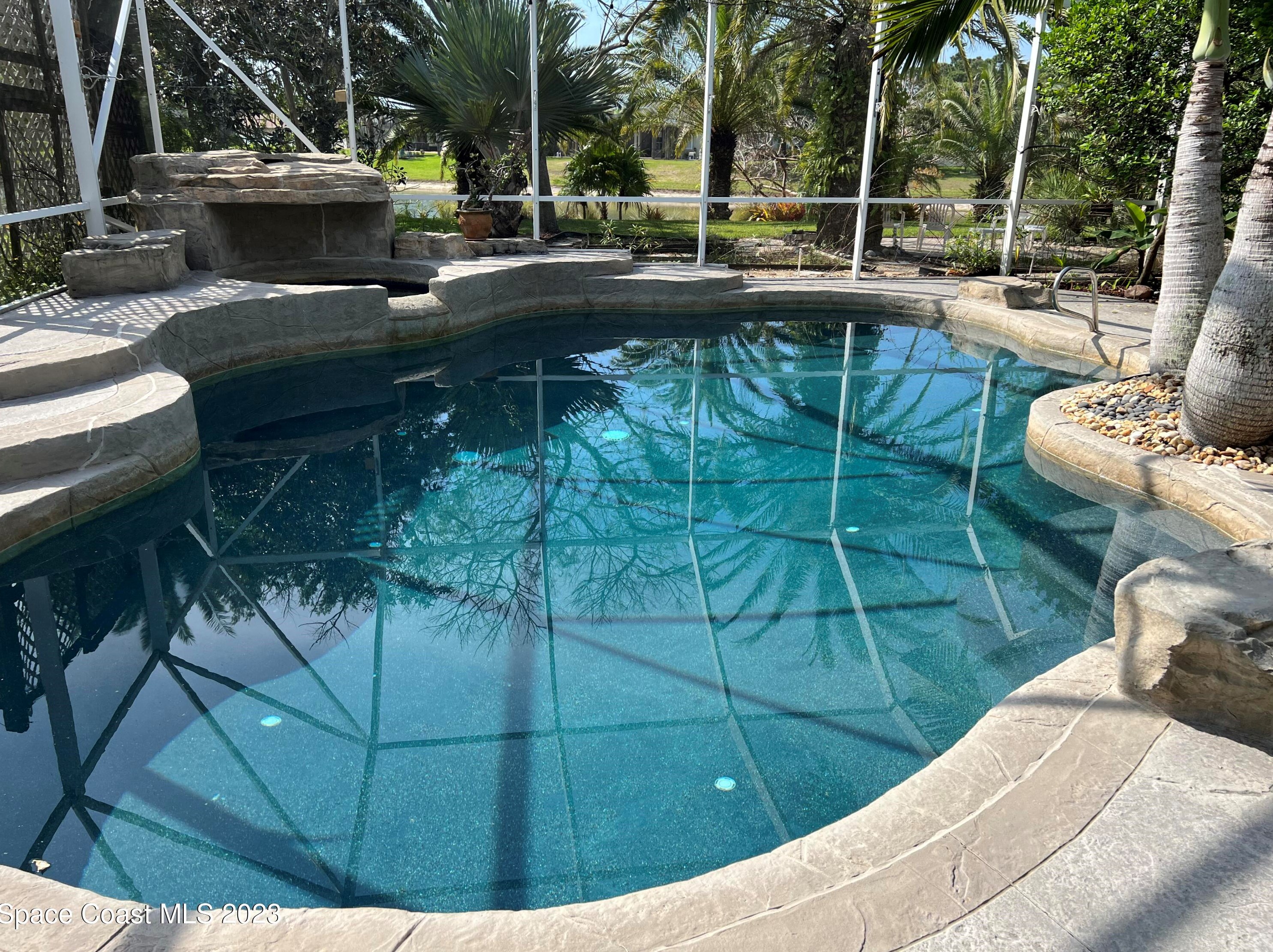 1840 Winding Ridge Cir, Melbourne FL  32909-2314 exterior
