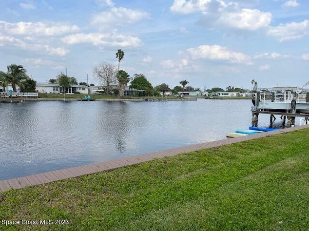 190 Tiki Dr, Merritt Island, FL 32953-2404