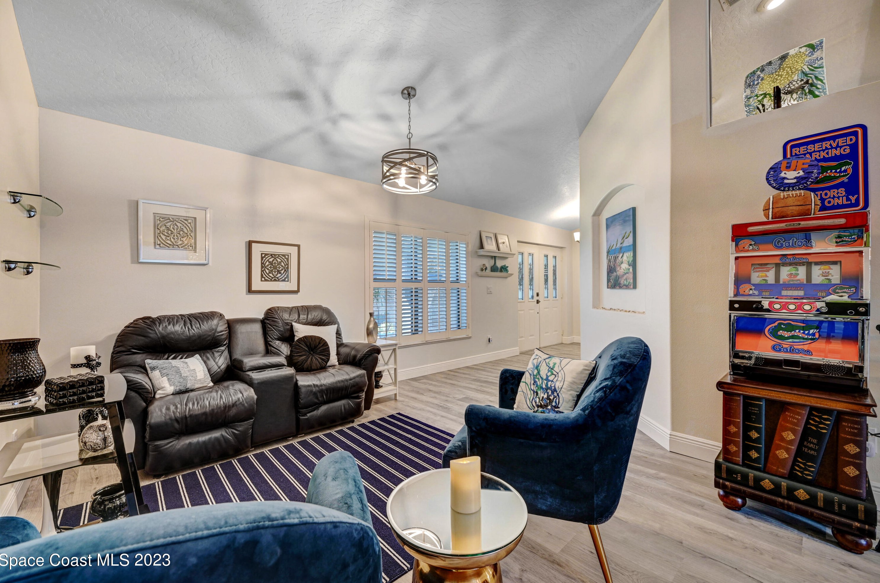 165 Palm Cir, Melbourne FL  32940-7209 exterior