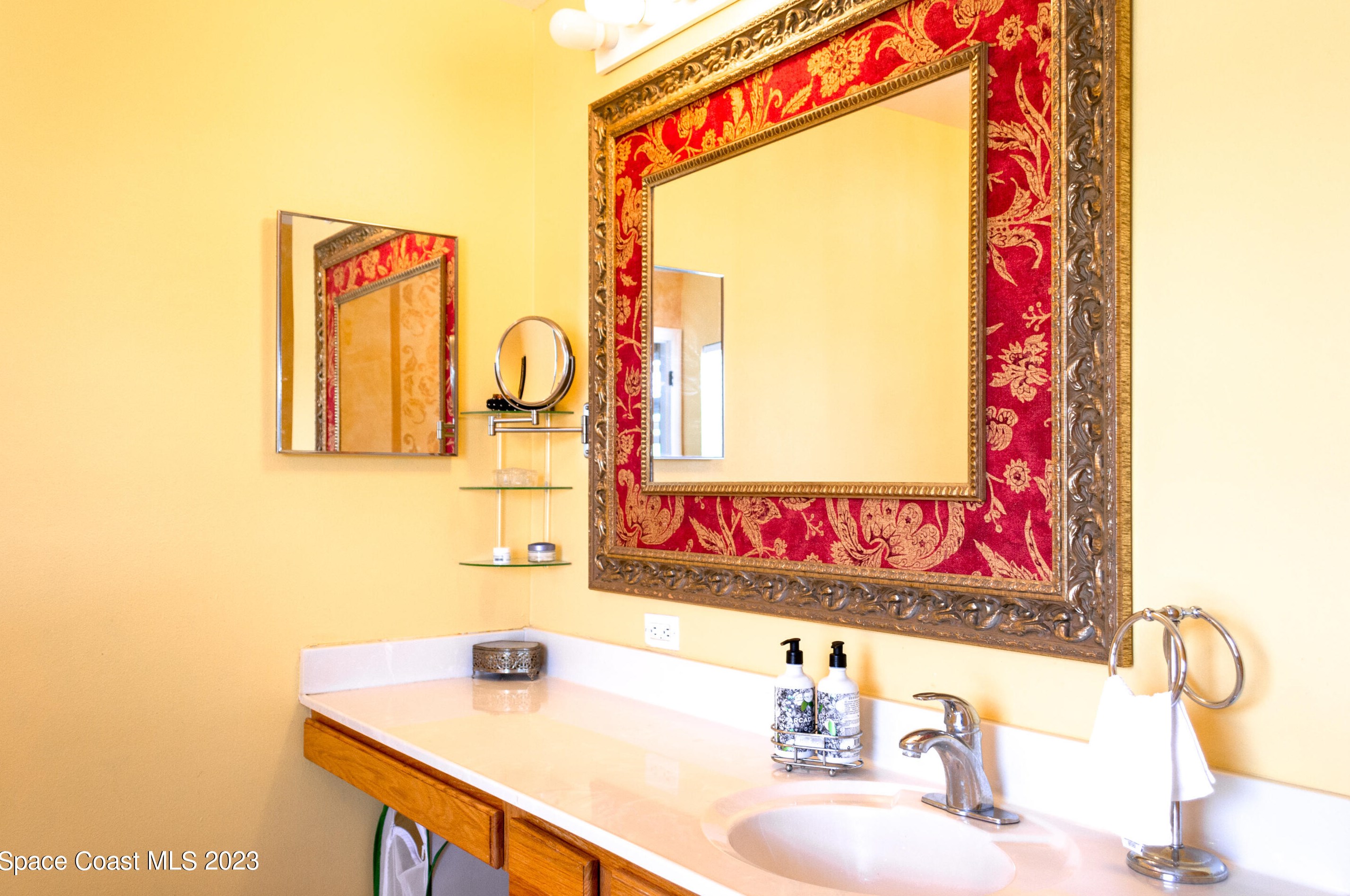 1560 Las Palmos Dr, Melbourne FL 32908-1123 exterior