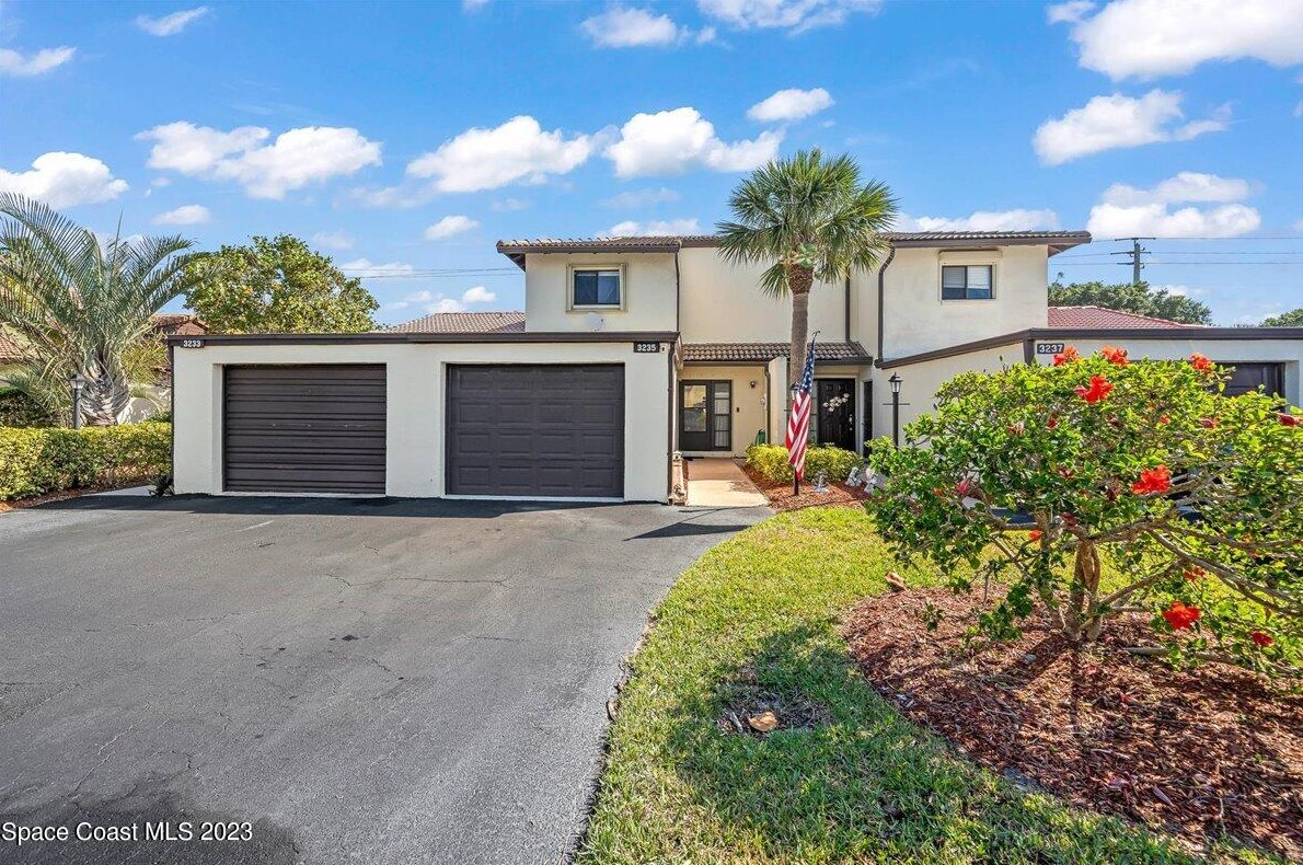 3235 Beach View Way, Melbourne, FL 32951-3013