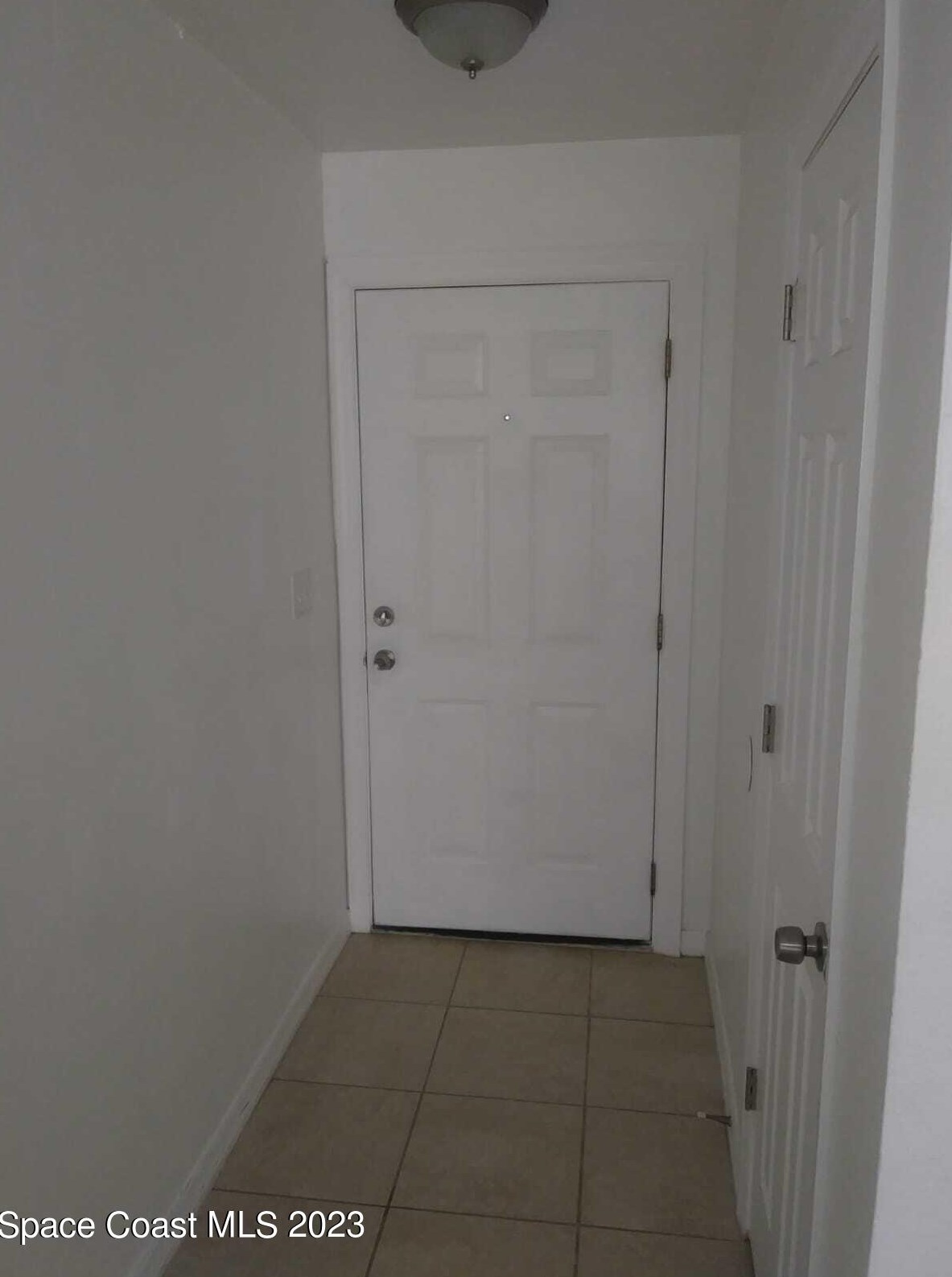 1432 Parkway Dr #12, Melbourne, FL 32951