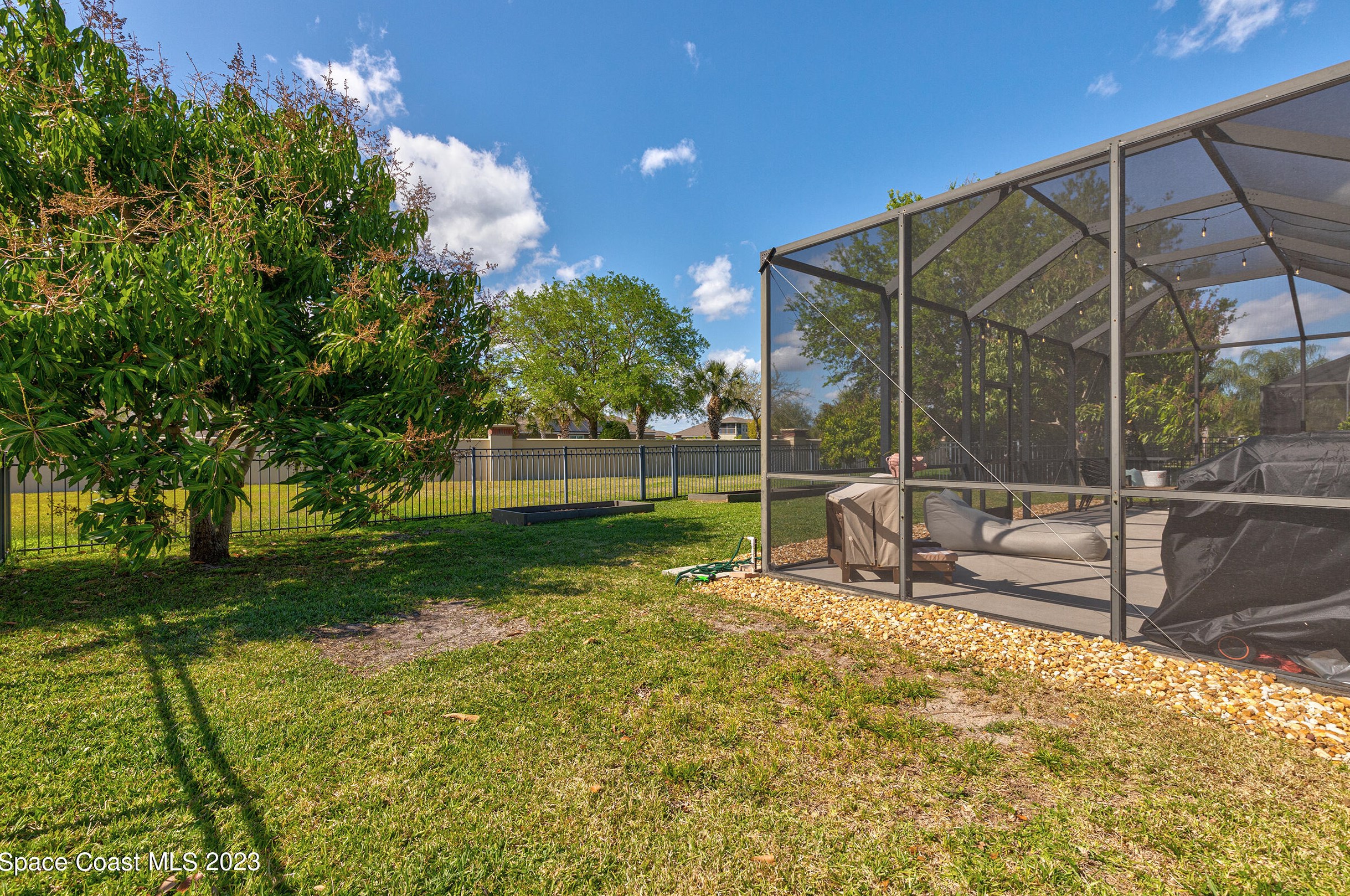 6184 Trieda Dr, Melbourne FL  32940-8072 exterior