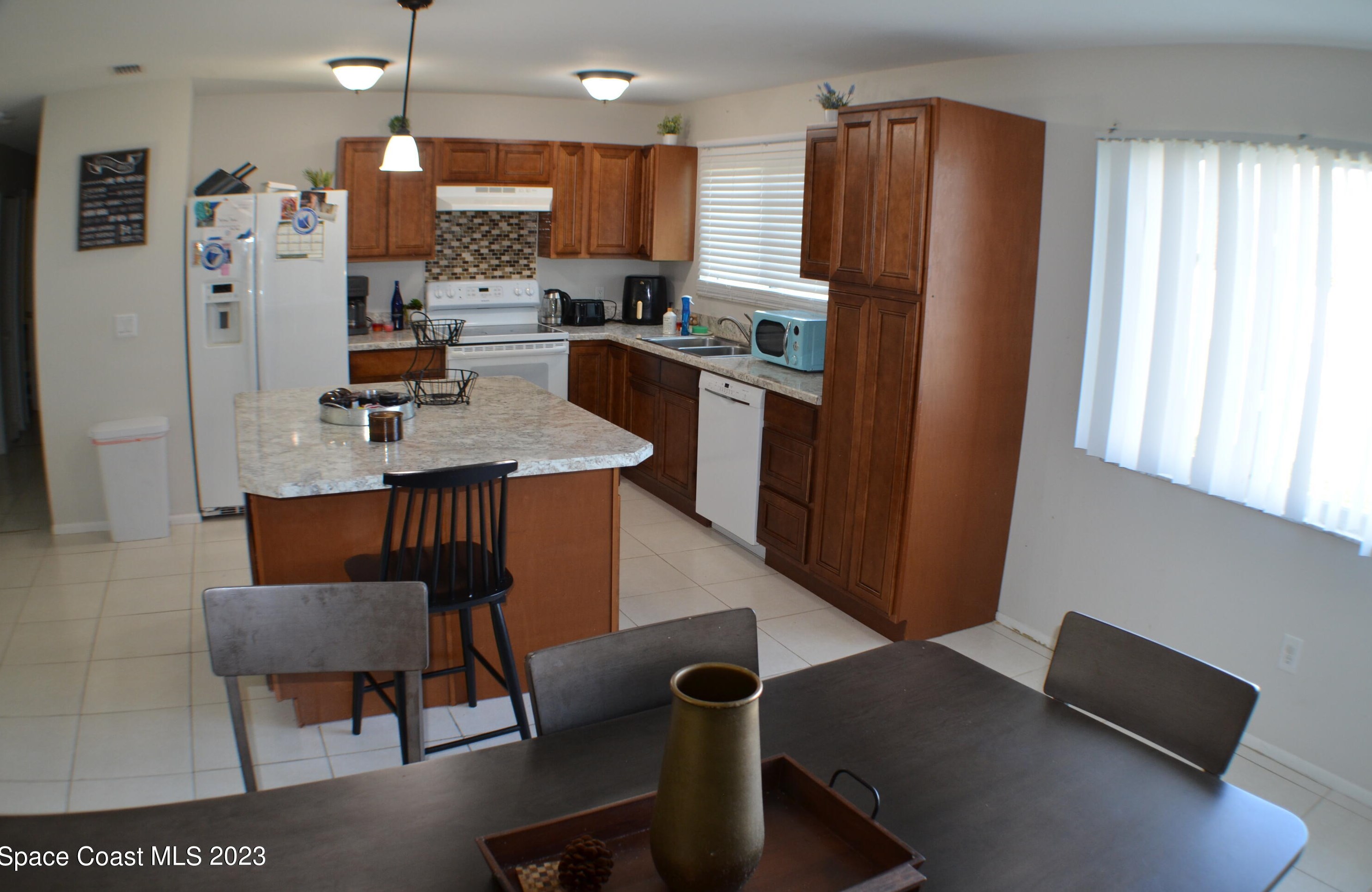 1027 Cromey Rd, Melbourne, FL 32905-4505