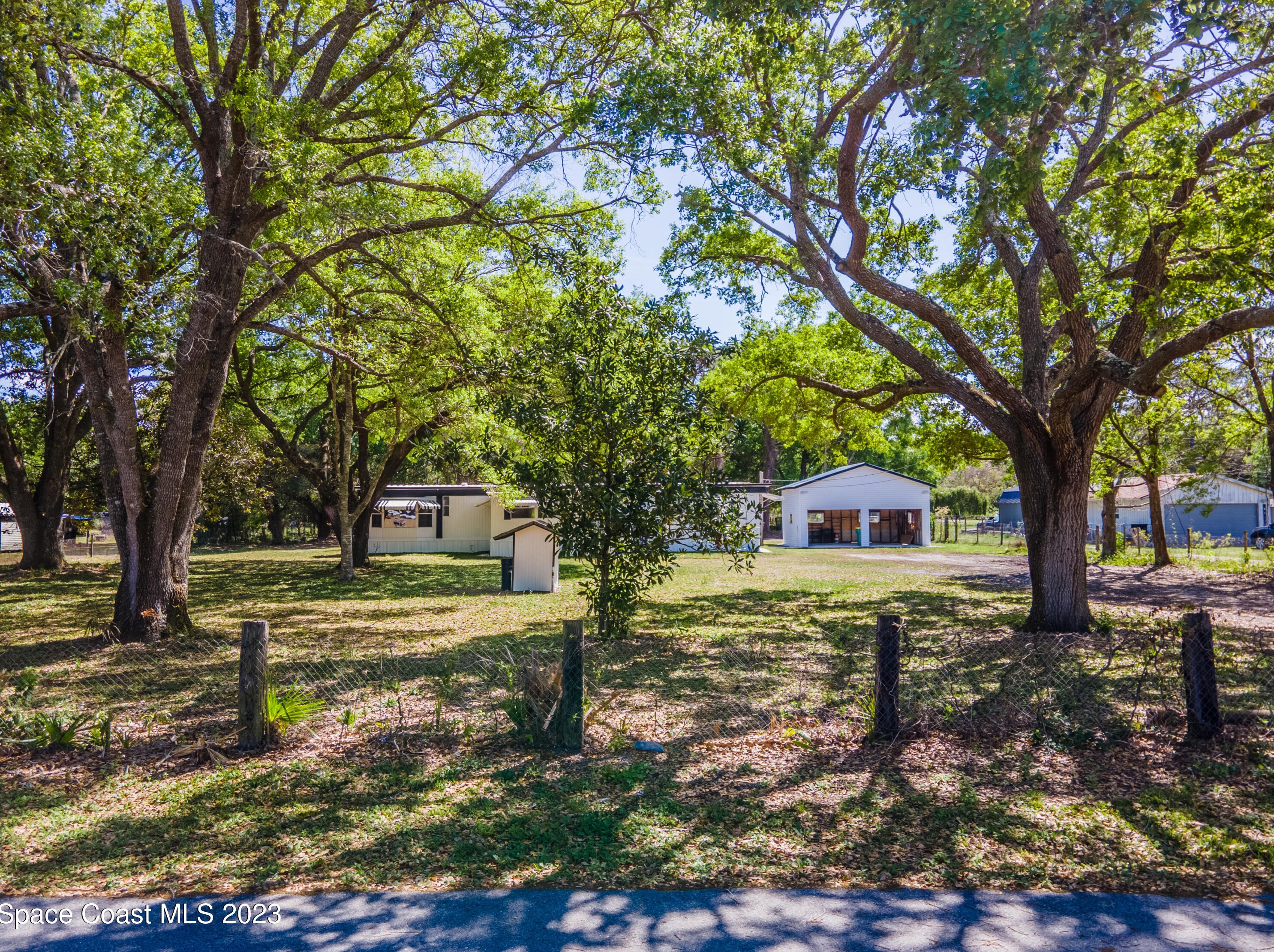 4225 Peoples St, Mims, FL 32754