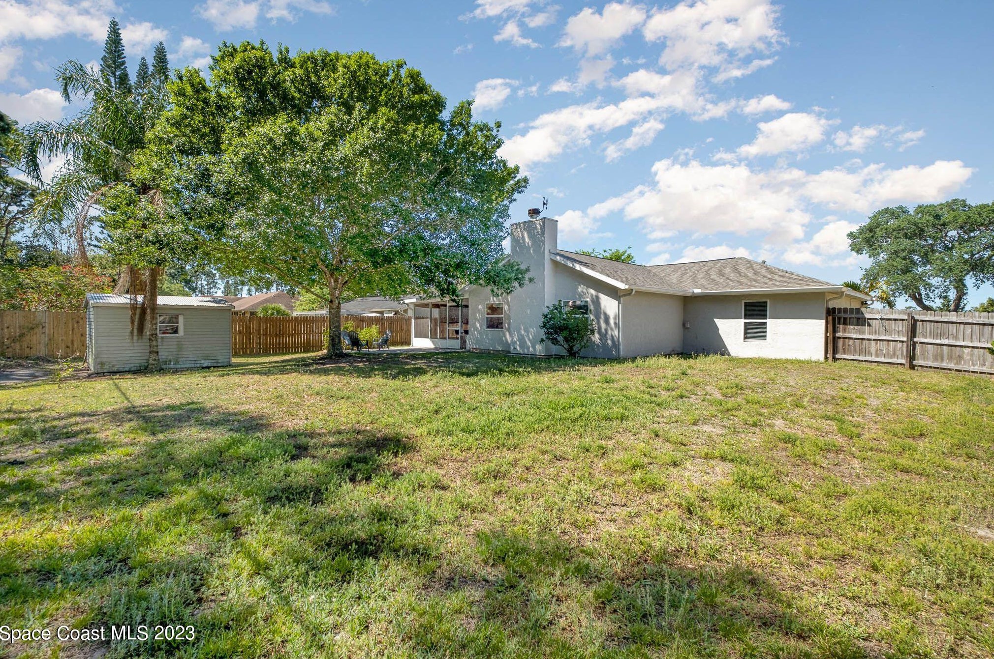 1333 Prospect Cir, Melbourne FL  32907-1130 exterior