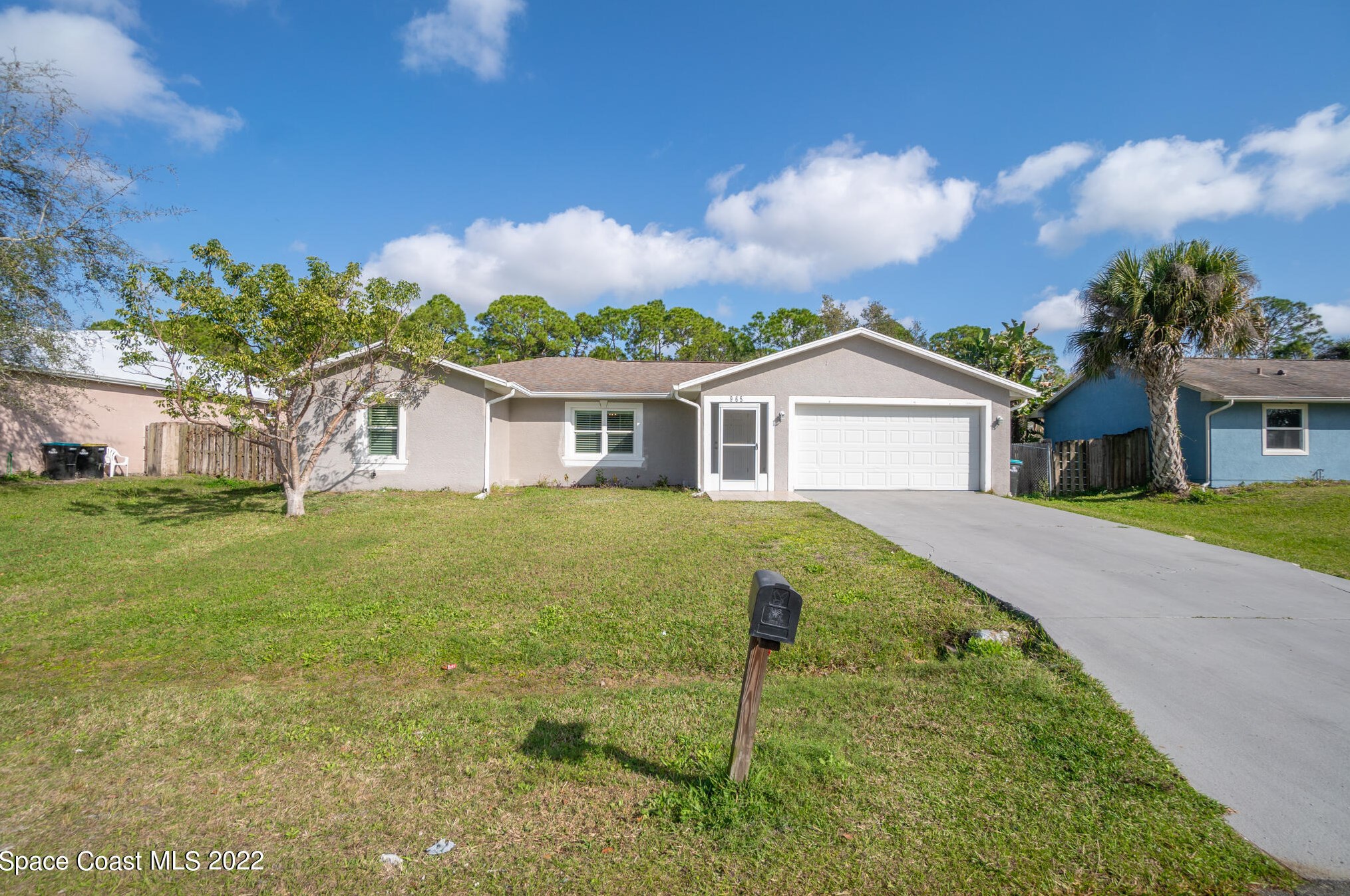 965 Spring St, Melbourne, FL 32907-7871