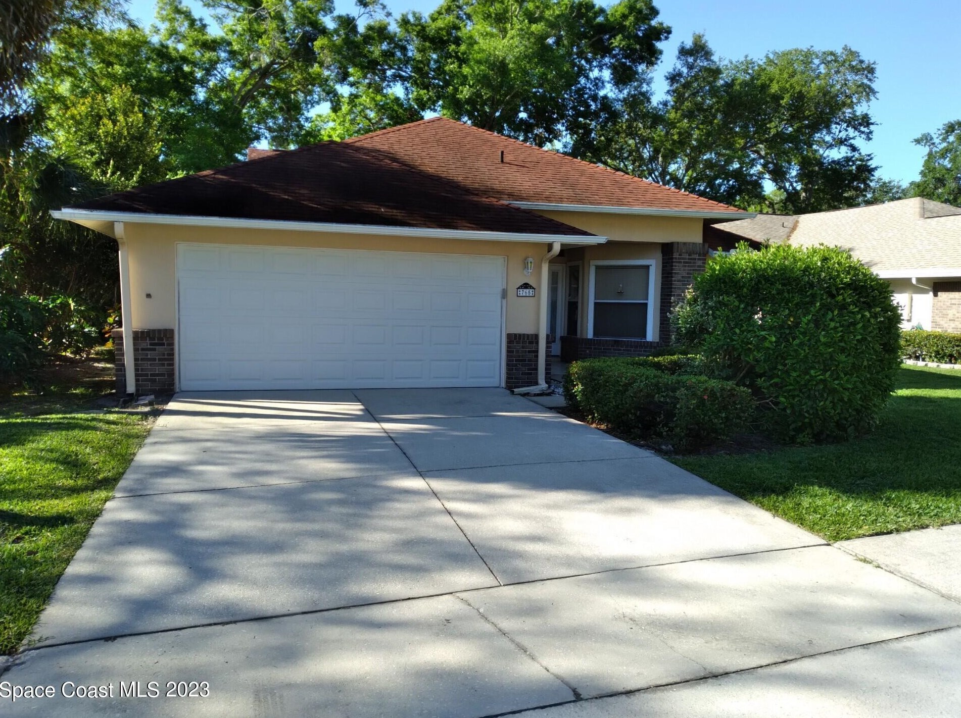 765 Wintergreen Ln, Titusville, FL 32780