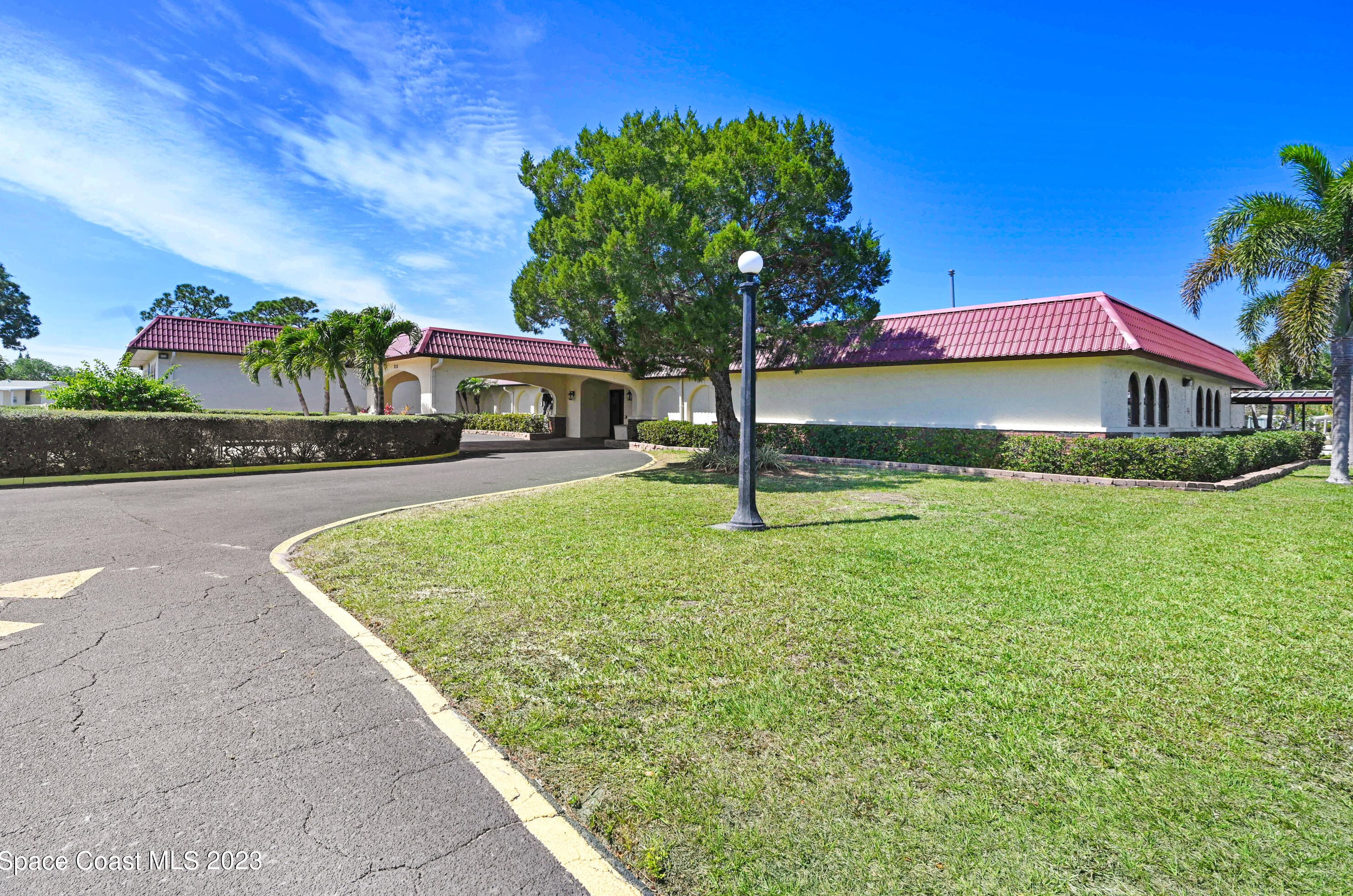 377 Holiday Park Blvd, Melbourne FL  32907-2109 exterior