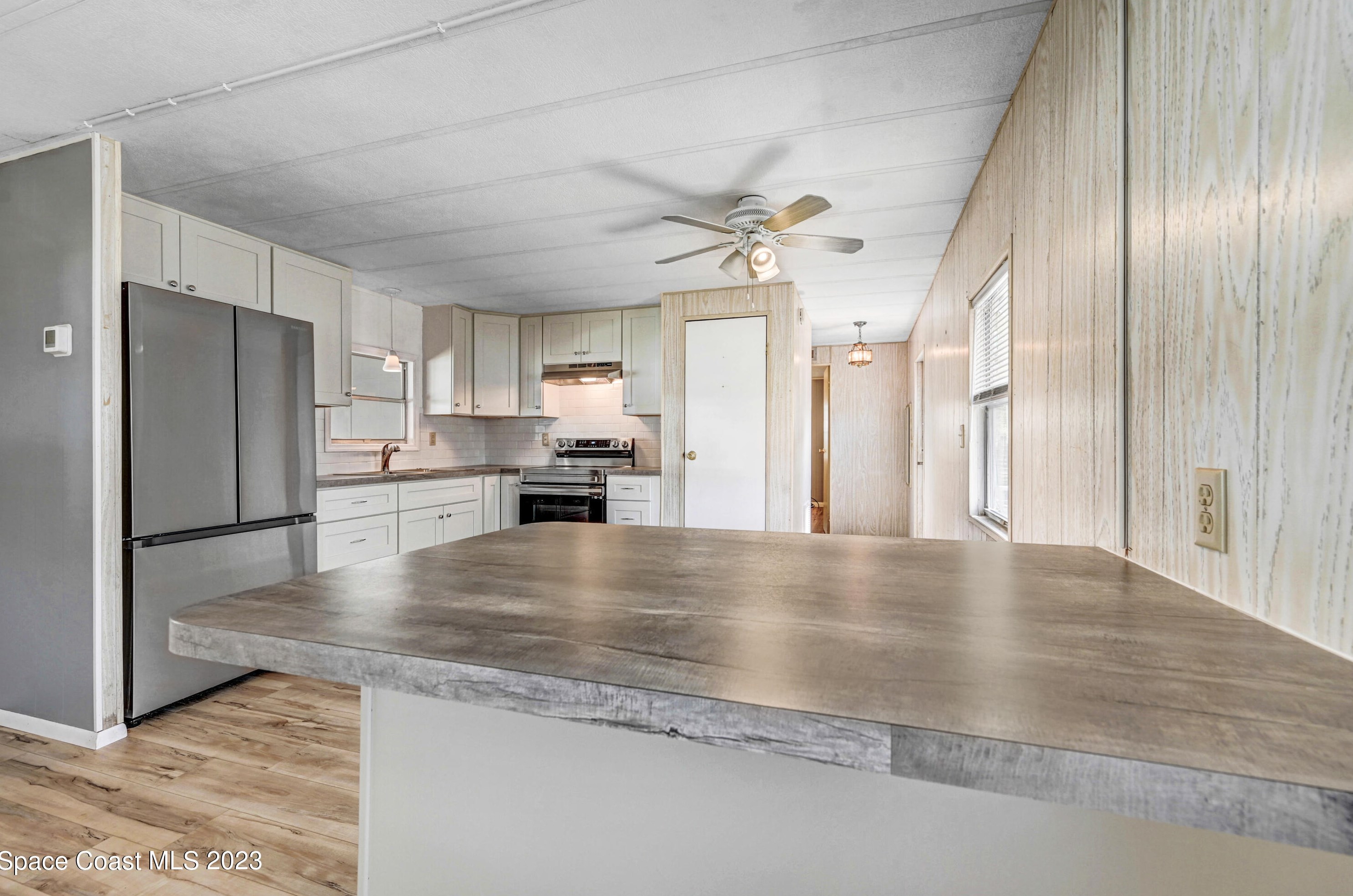 377 Holiday Park Blvd, Melbourne FL  32907-2109 exterior