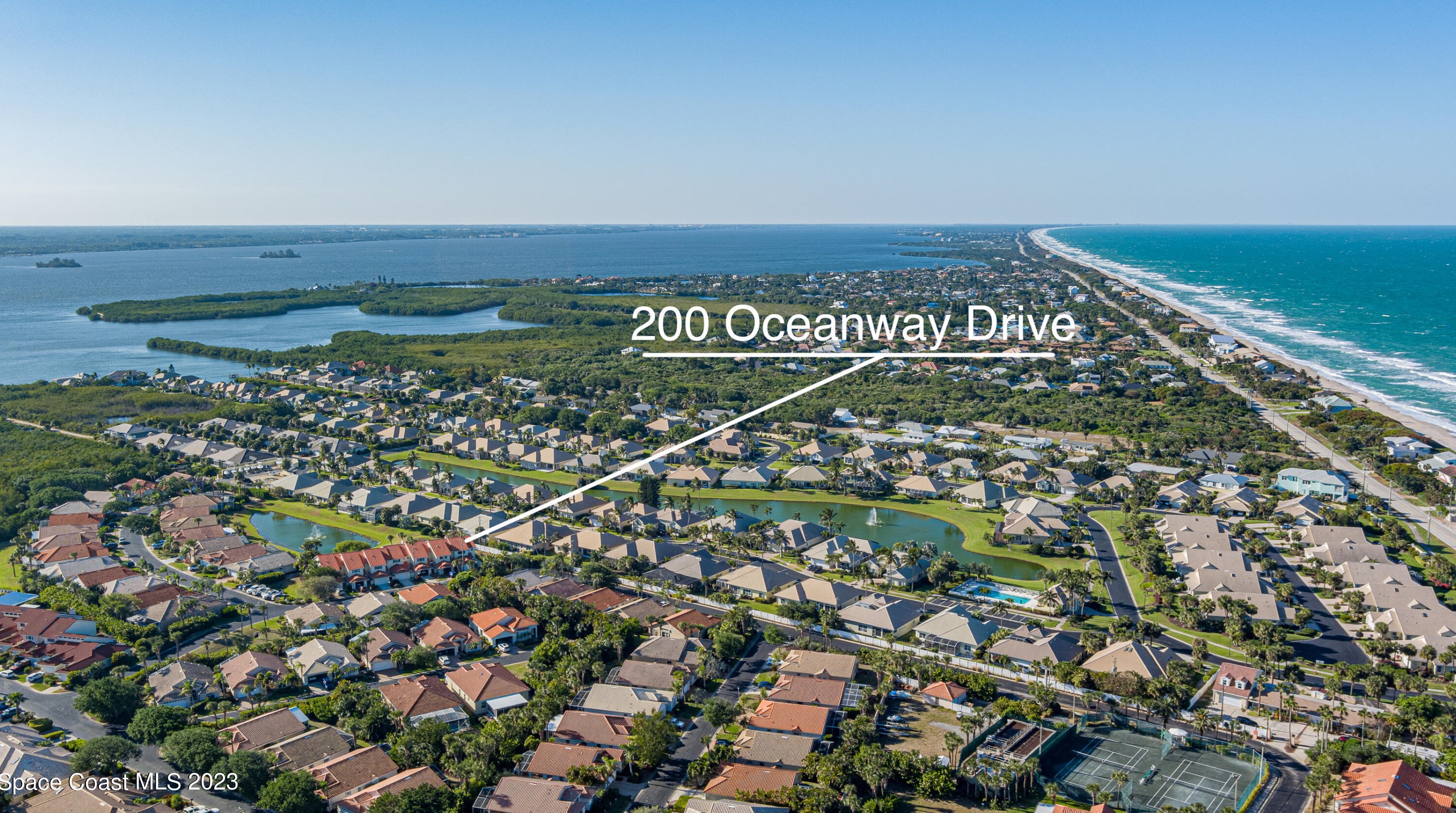 200 Oceanway Dr, Melbourne FL  32951-3321 exterior