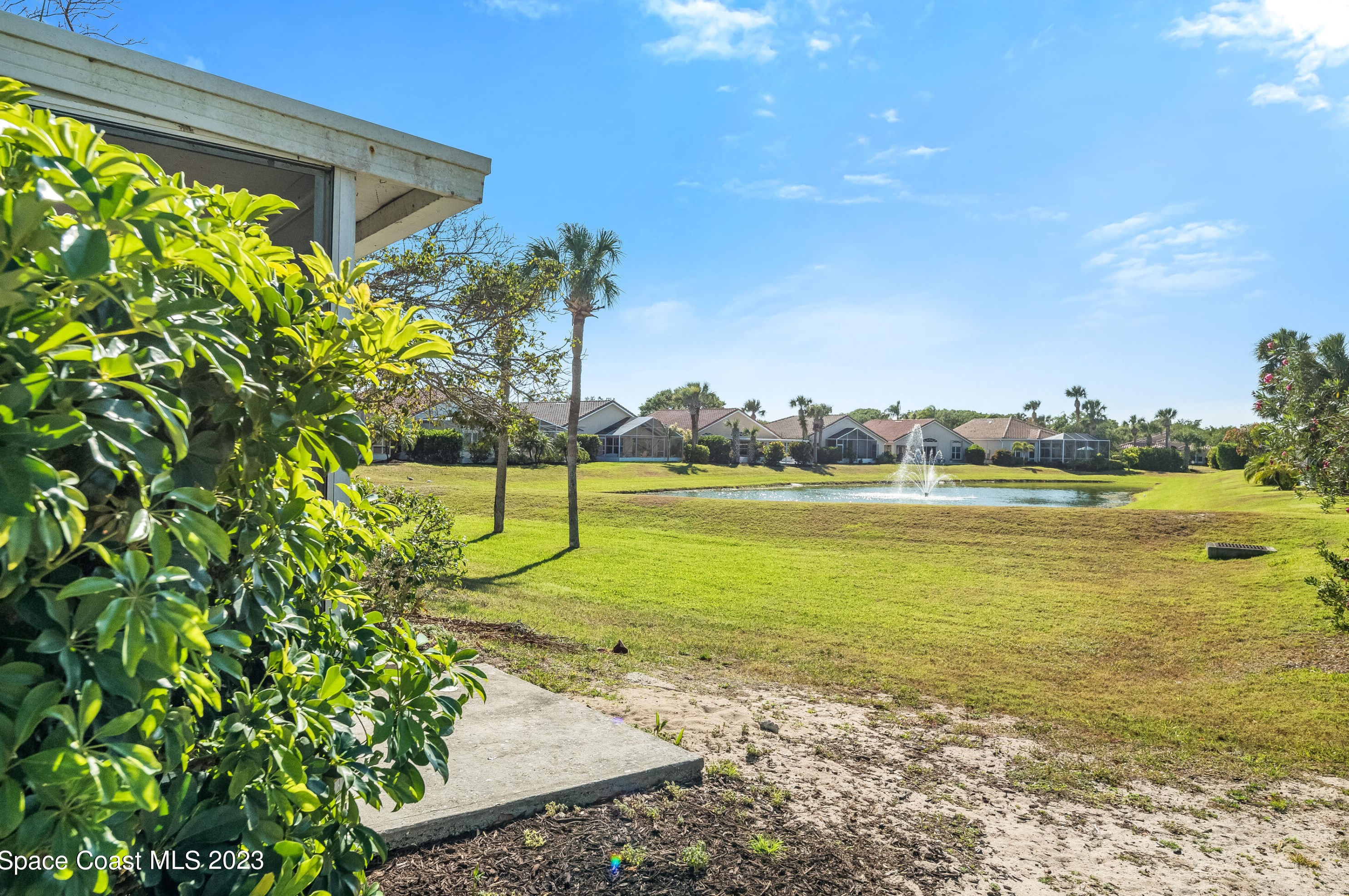 200 Oceanway Dr, Melbourne FL  32951-3321 exterior