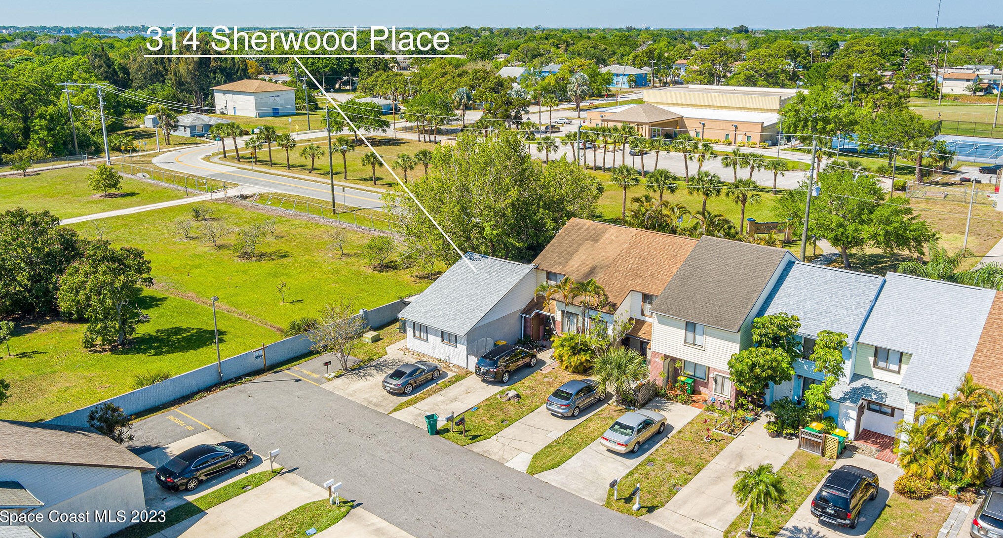 314 Sherwood Pl, Merritt Island FL  32953-4421 exterior