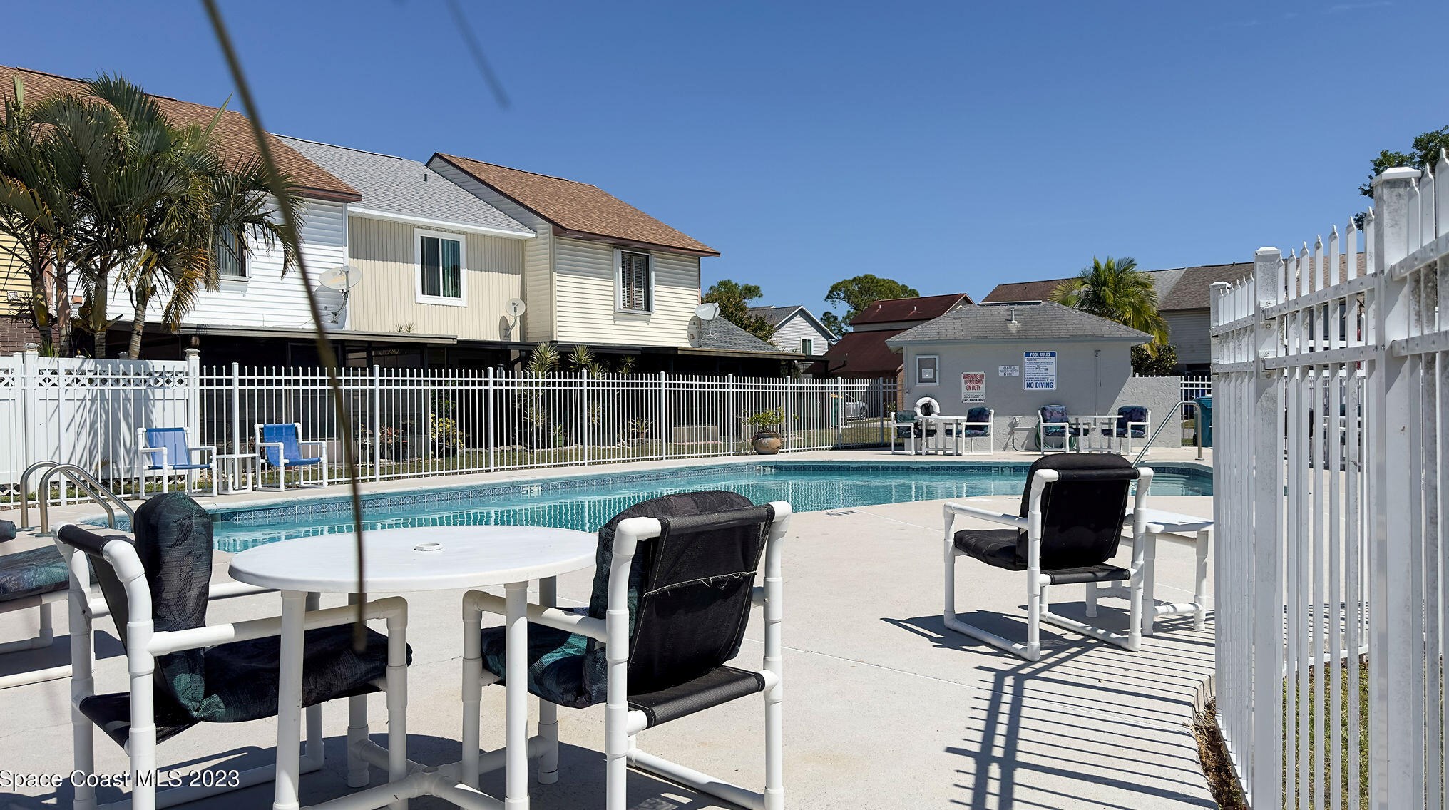 314 Sherwood Pl, Merritt Island FL  32953-4421 exterior