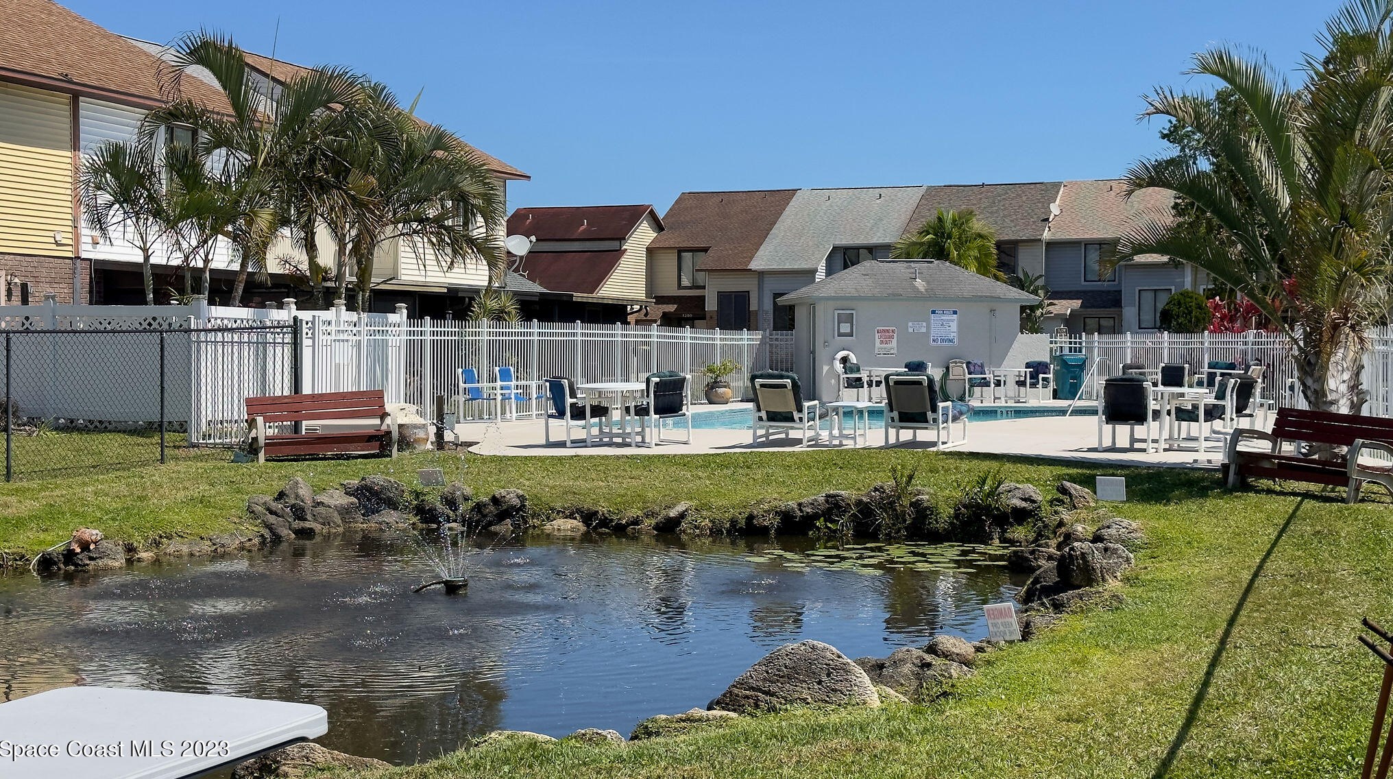 314 Sherwood Pl, Merritt Island FL  32953-4421 exterior