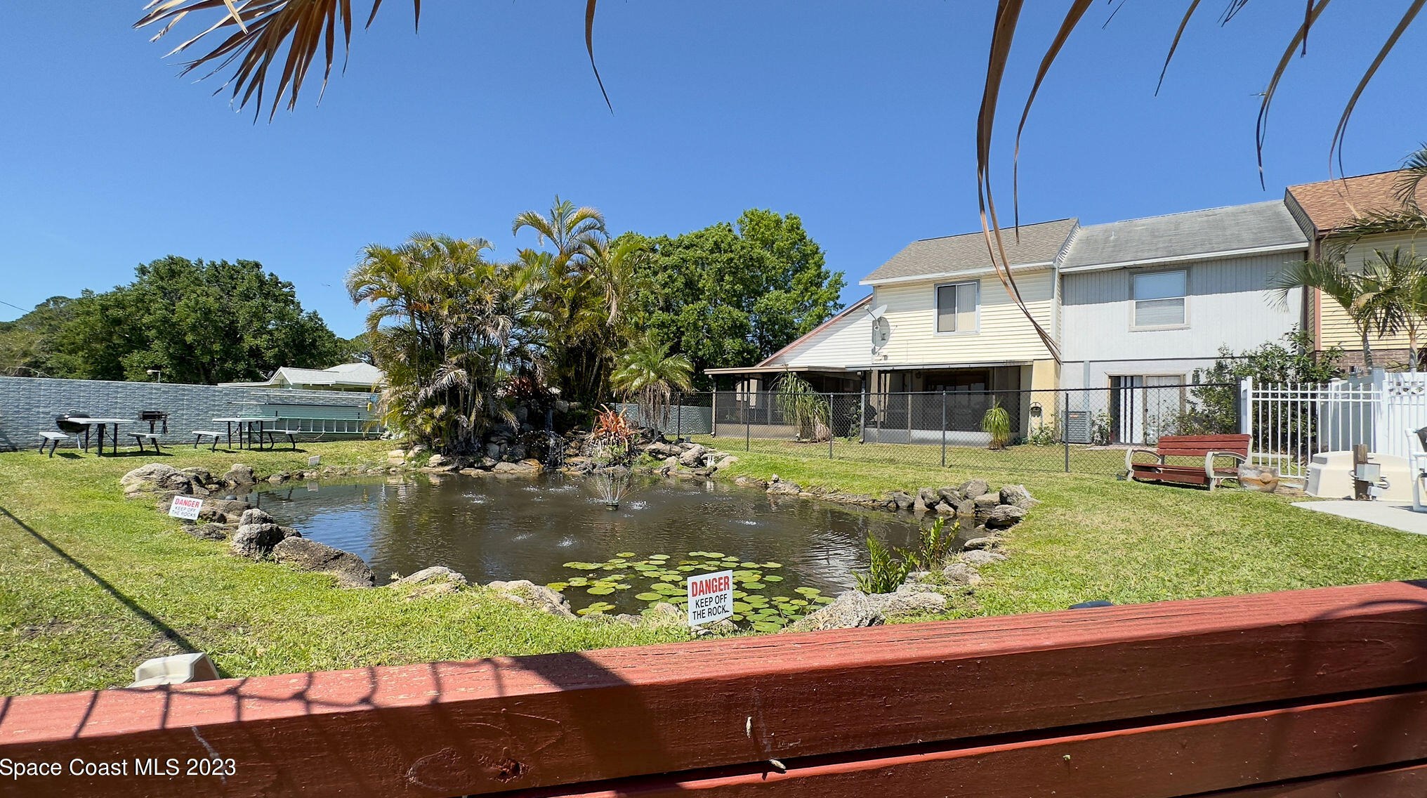 314 Sherwood Pl, Merritt Island FL  32953-4421 exterior