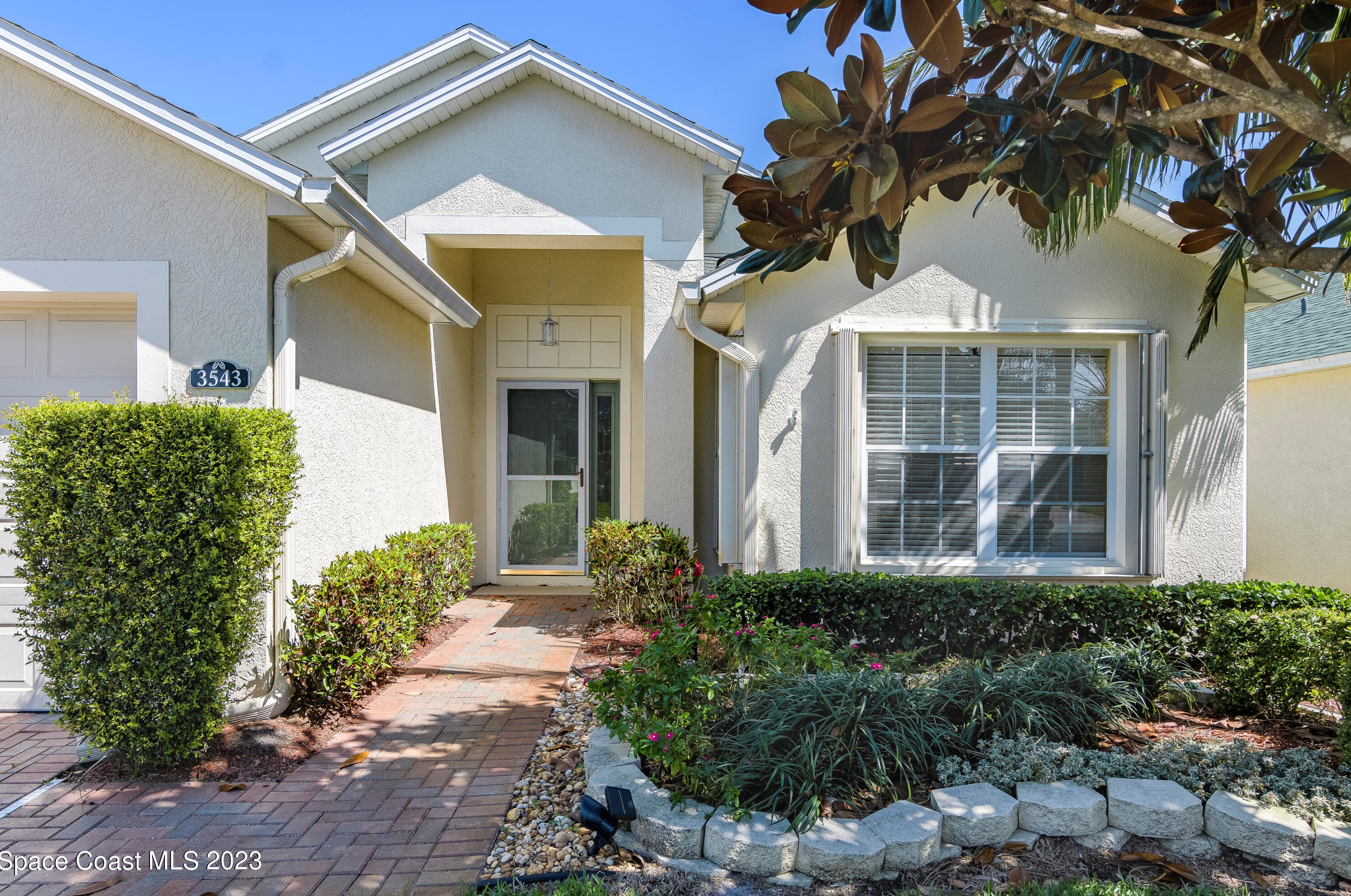3543 Osceola Dr, Melbourne, FL 32901-8177