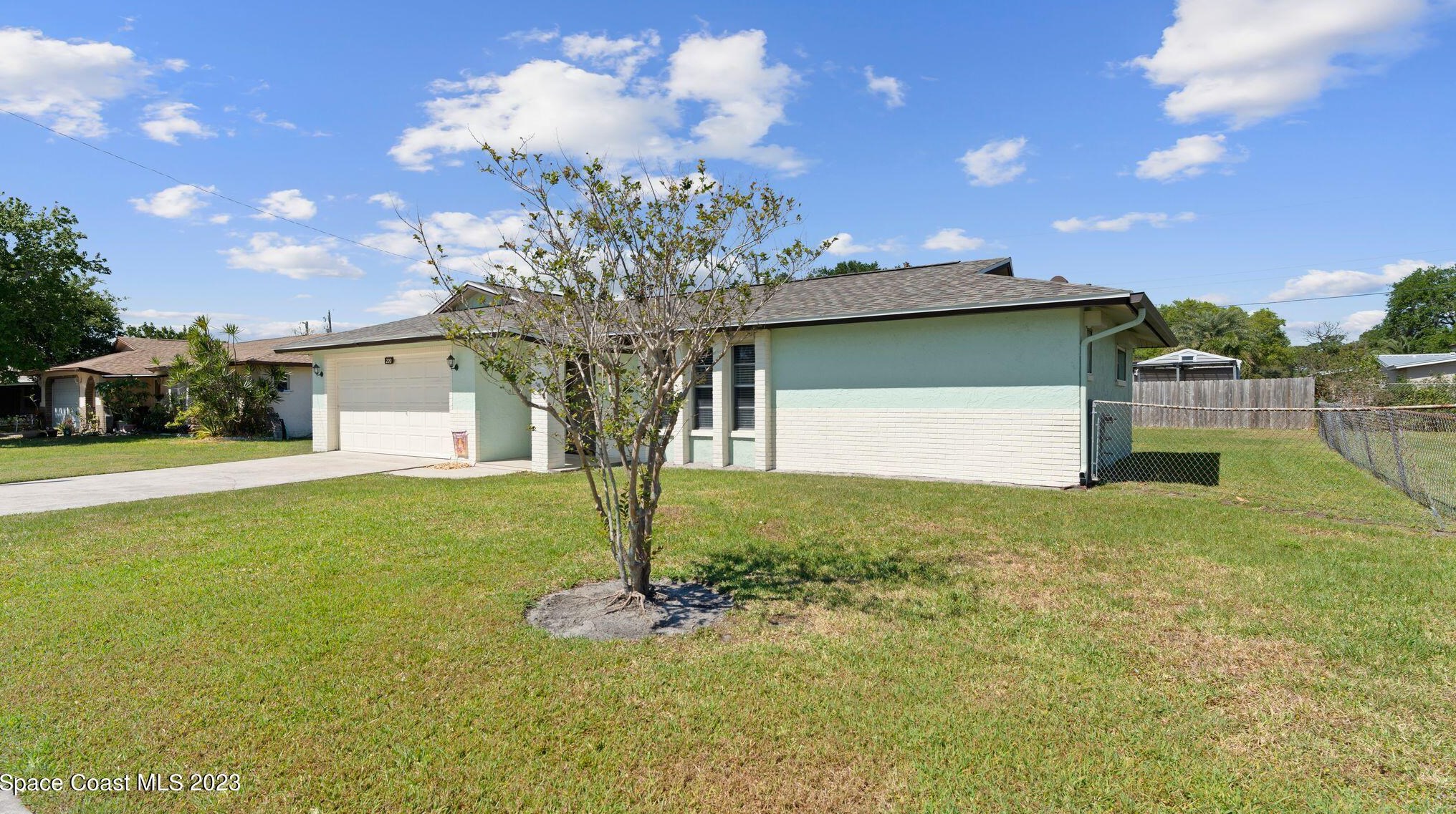 220 Perth Ave, Merritt Island, FL 32953-4625