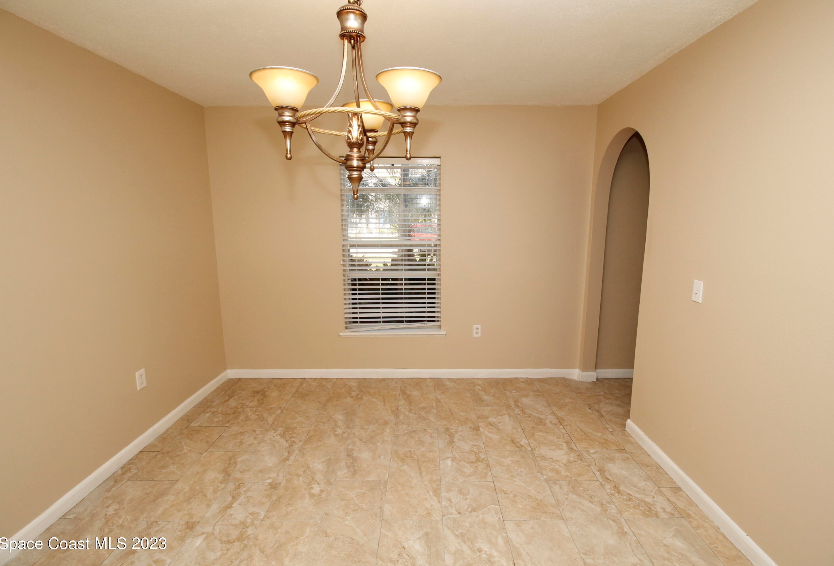 1718 Sawgrass Dr Sw, Melbourne, FL 32908