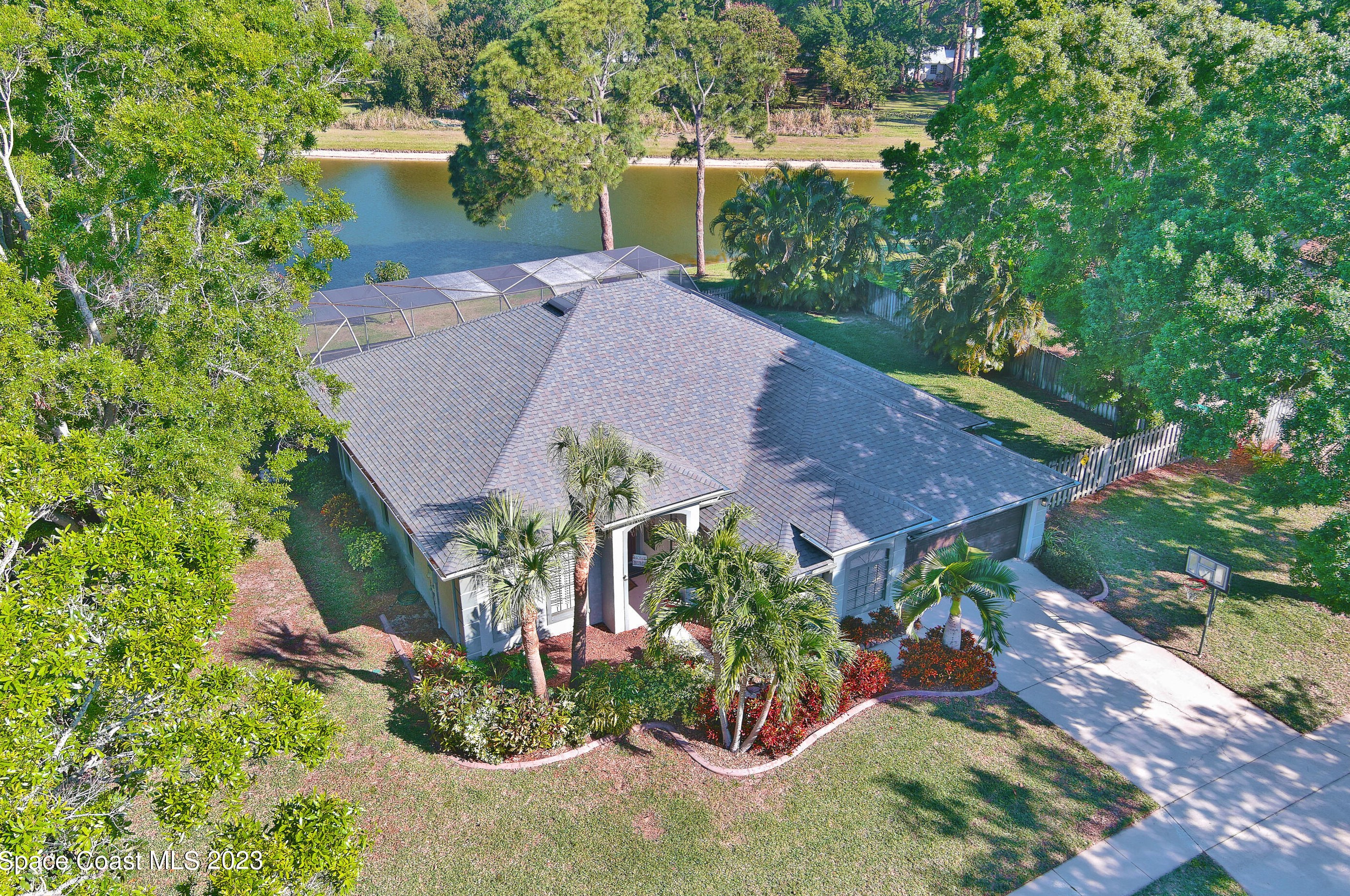 624 Millwheel Dr, Merritt Island, FL 32952-4136