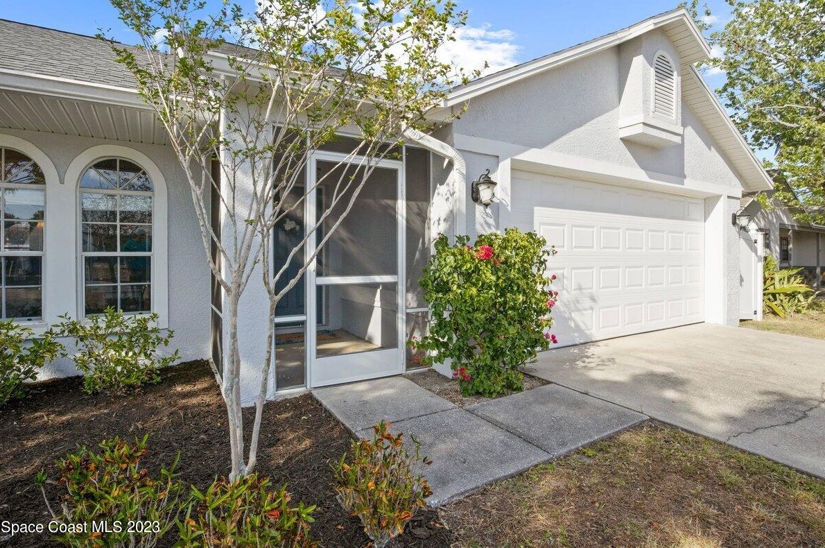 2149 Clover St, Melbourne, FL 32905-5233