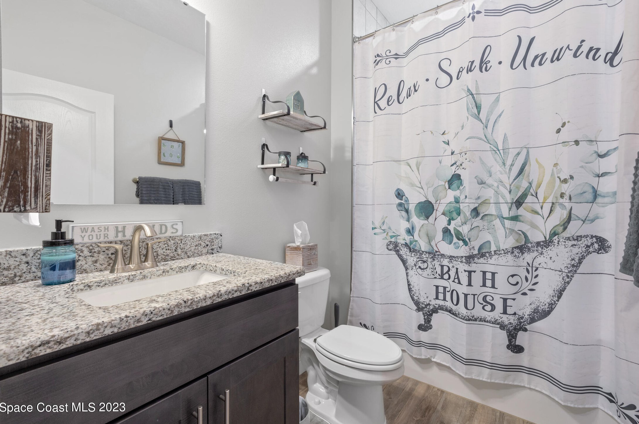 120 Nadell Ave, Melbourne FL  32907-2817 exterior