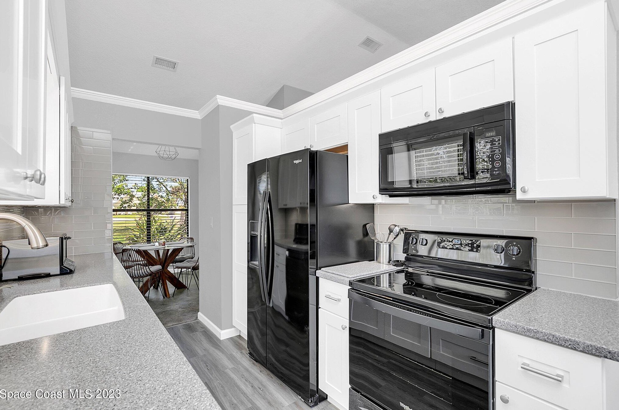 798 Pine Shores Cir, New Smyrna FL  32168-6189 exterior