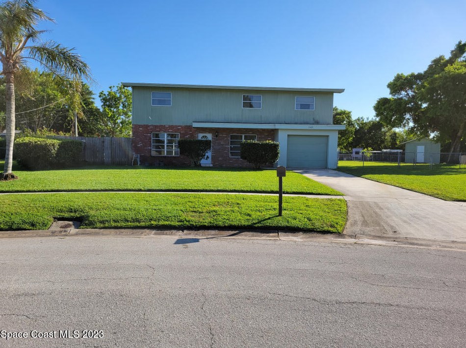 1805 Pontiac Cir, Melbourne, FL 32935-4977