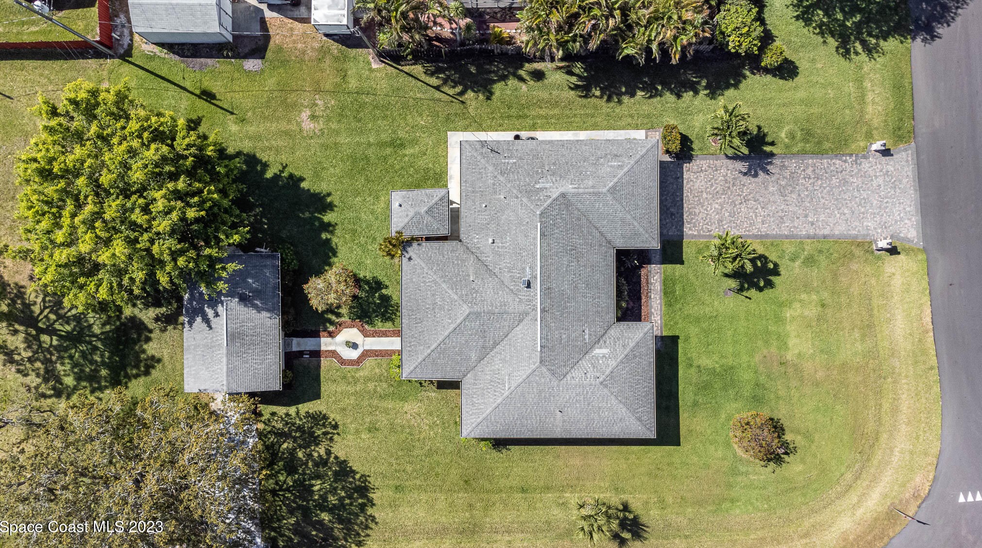 2805 Pine Branch Dr, Melbourne, FL 32940-7311