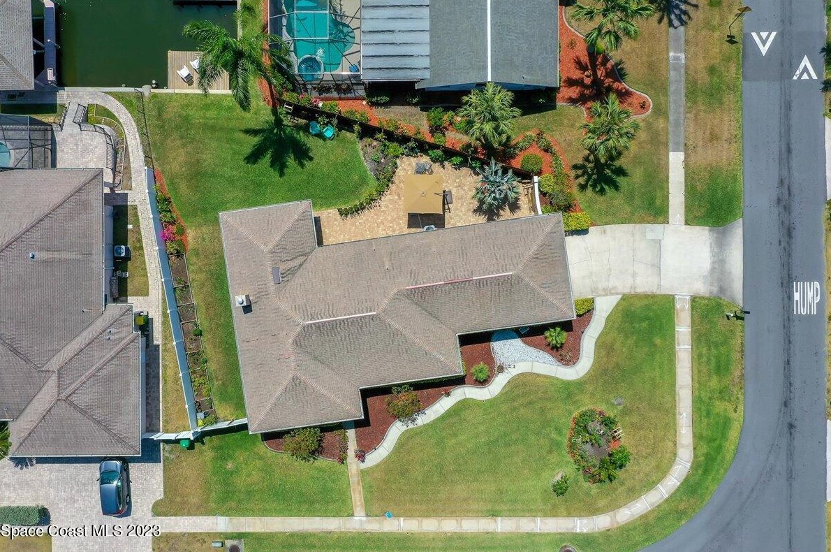 2390 Sykes Creek Dr, Merritt Island, FL 32953