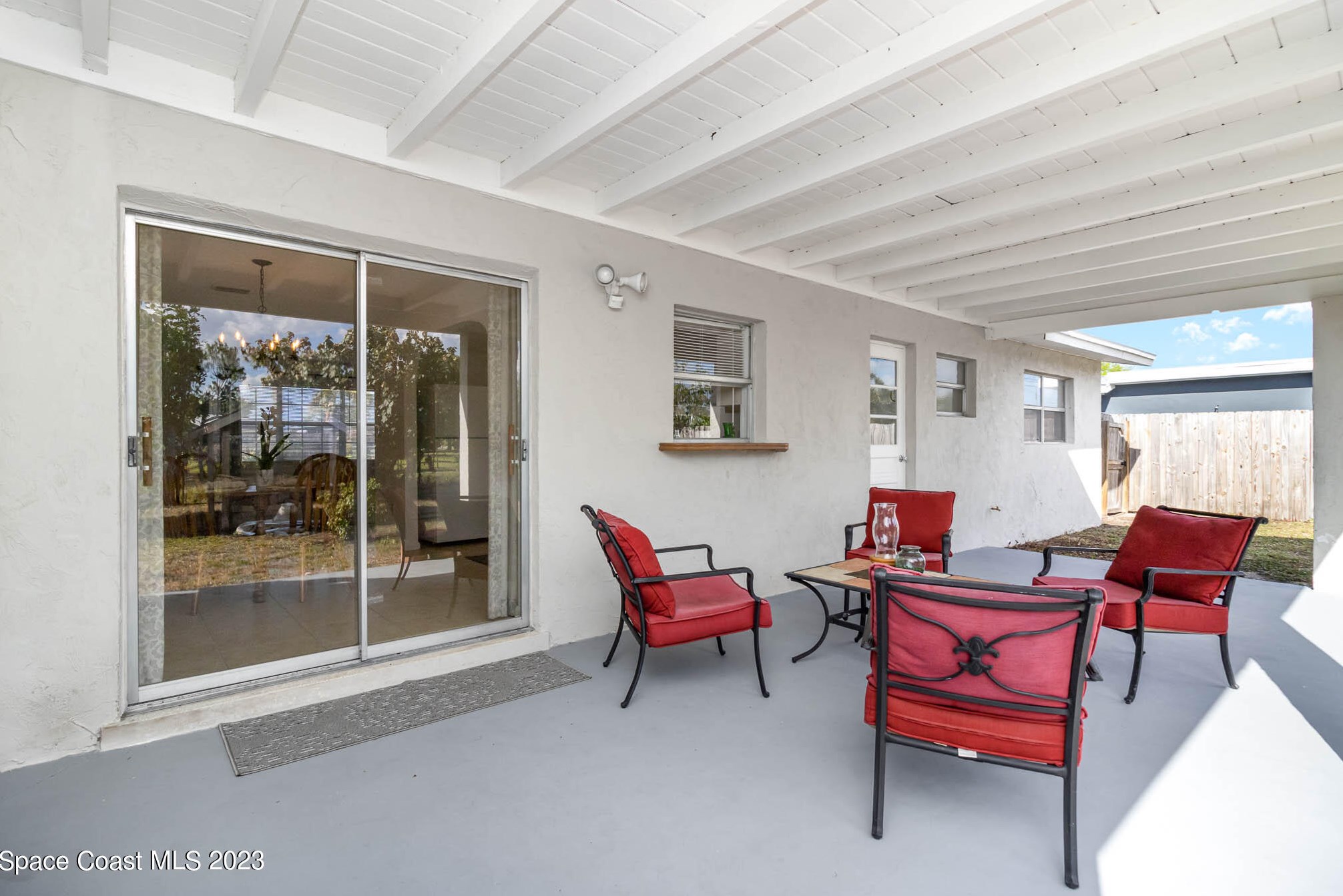 2095 Montgomery Rd, Melbourne, FL 32935-3042