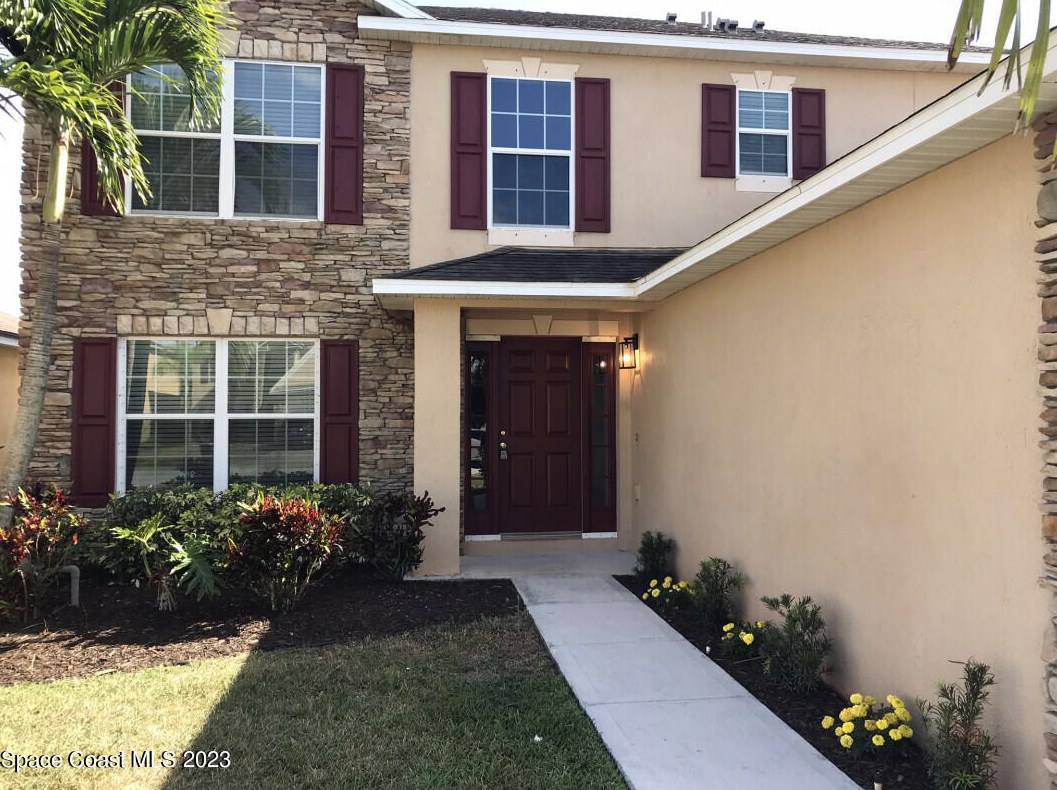 2741 Snapdragon Dr, Melbourne, FL 32907-7225